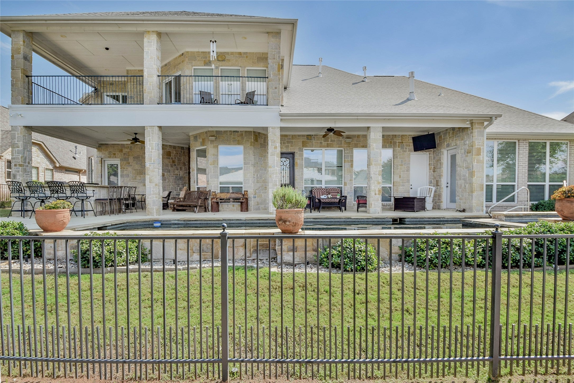 Granbury, Texas, 76048, United States, 4 Bedrooms Bedrooms, ,4 BathroomsBathrooms,Residential,Active,1967289