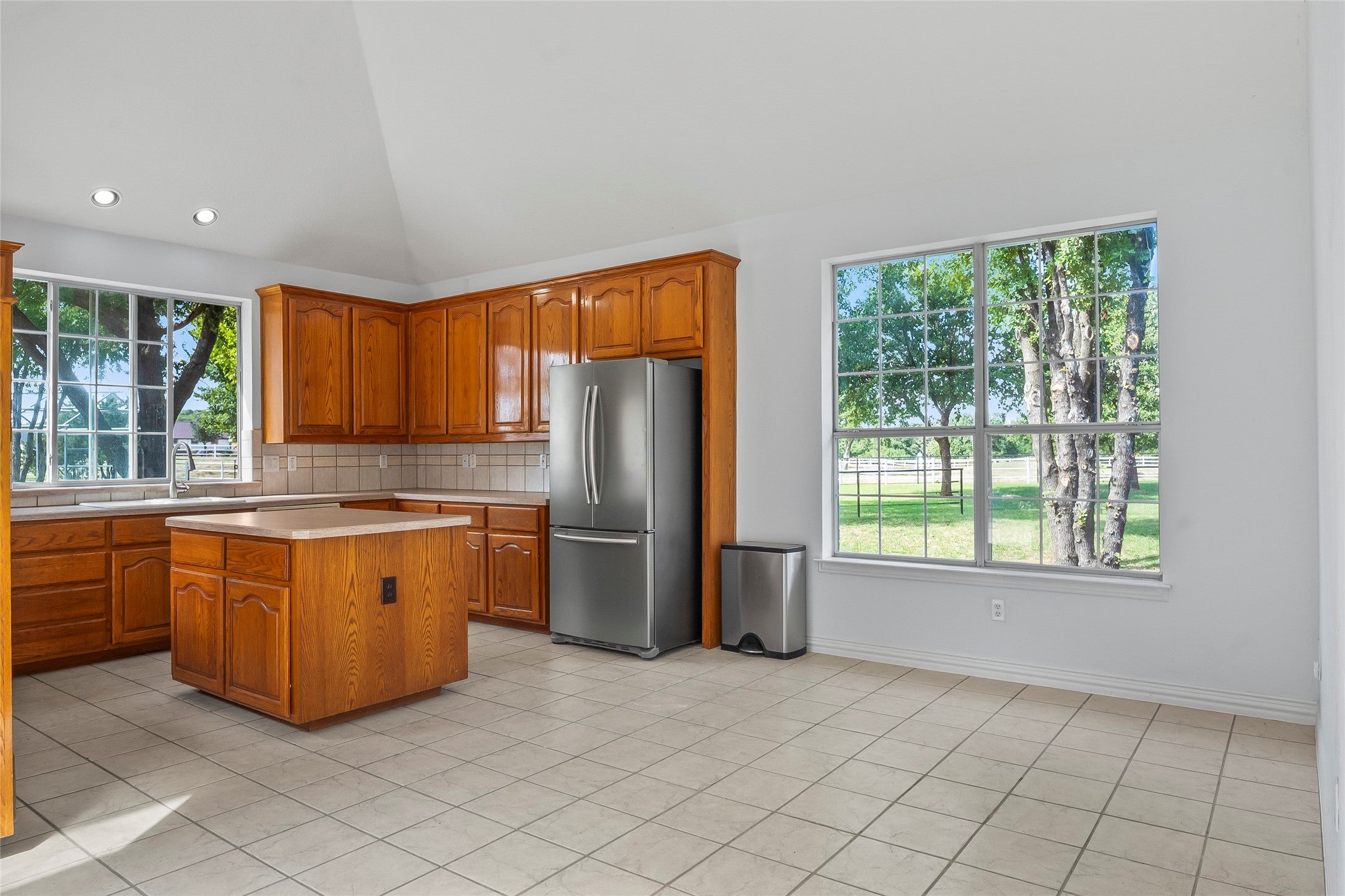 Argyle, Texas, 76226, United States, 3 Bedrooms Bedrooms, ,2 BathroomsBathrooms,Residential,Active,1960132