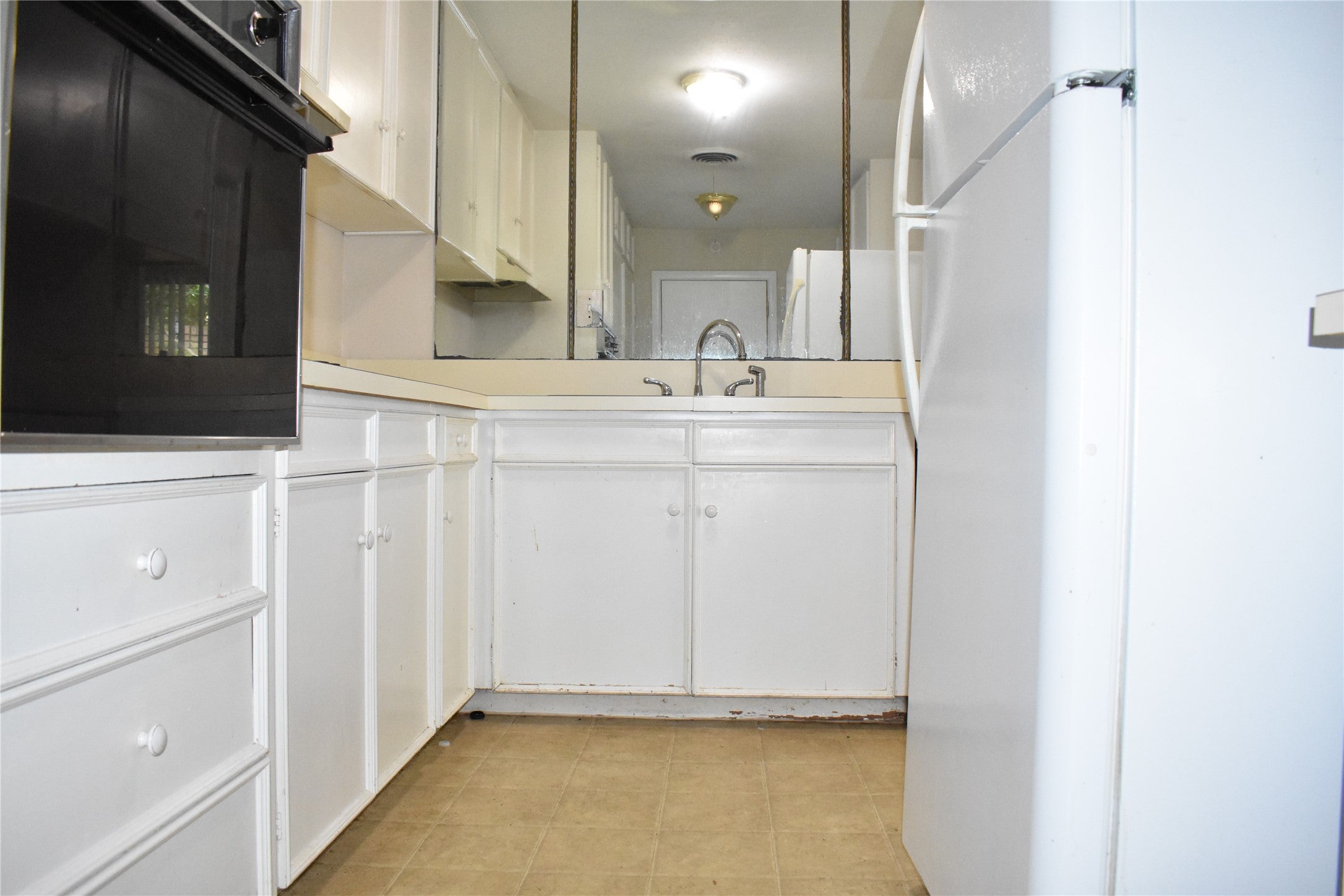 Dallas, Texas, 75225, United States, 4 Bedrooms Bedrooms, ,4 BathroomsBathrooms,Residential,Active,1922674