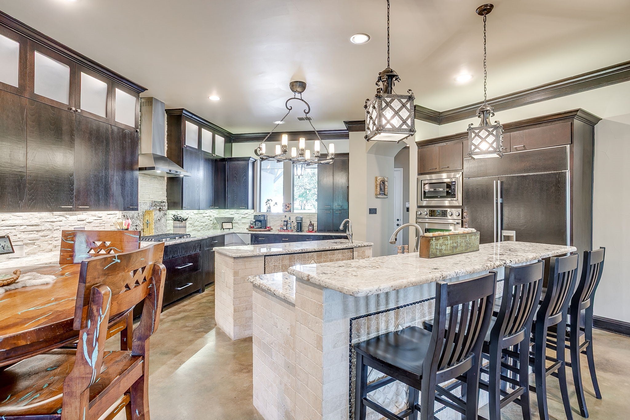Fort Worth, Texas, 76108, United States, 5 Bedrooms Bedrooms, ,6 BathroomsBathrooms,Residential,Active,1922287