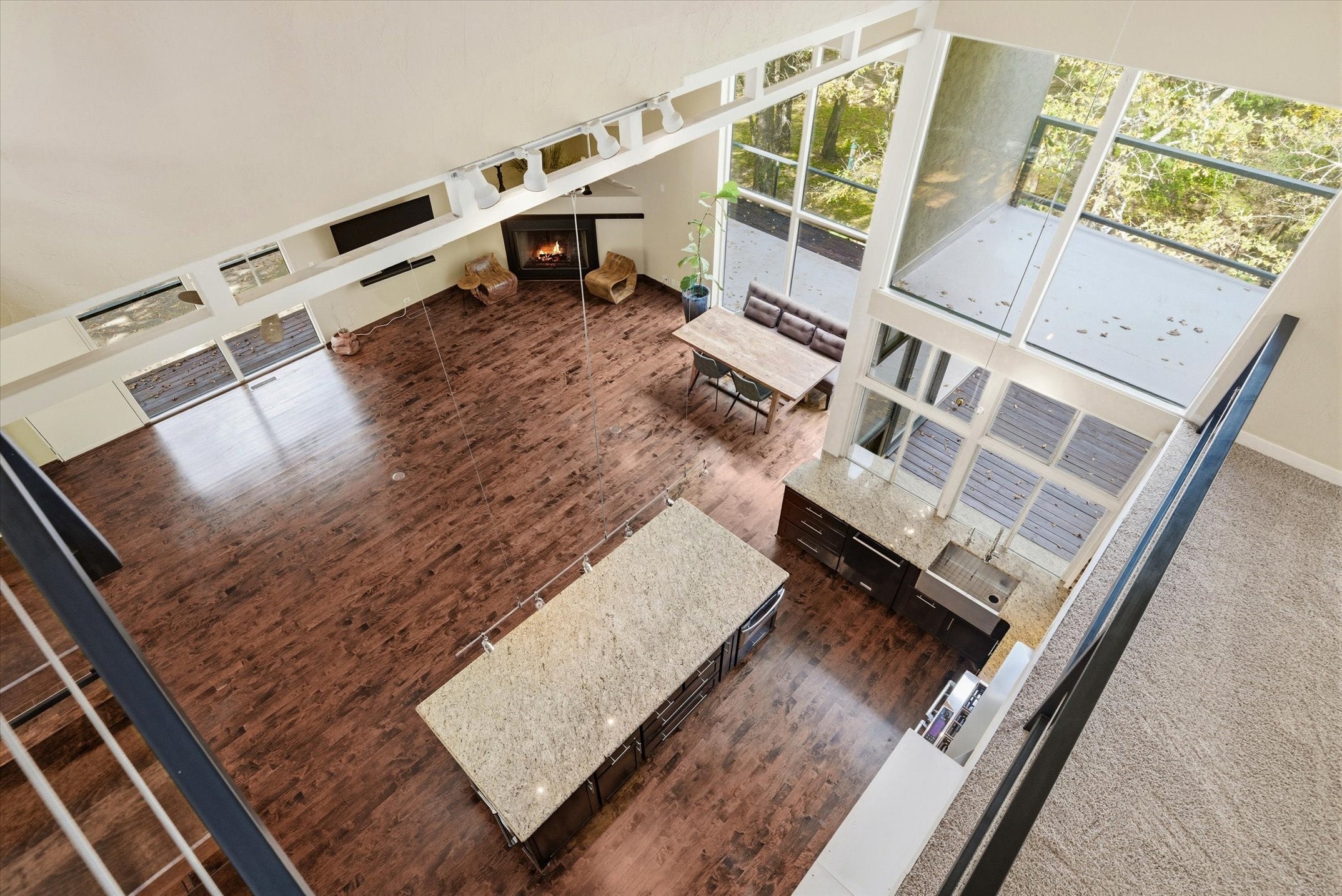 Terrell, Texas, 75160, United States, 3 Bedrooms Bedrooms, ,3 BathroomsBathrooms,Residential,Active,1995244