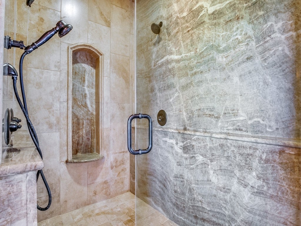 Graham, Texas, 76450, United States, 4 Bedrooms Bedrooms, ,4 BathroomsBathrooms,Residential,Active,1944034