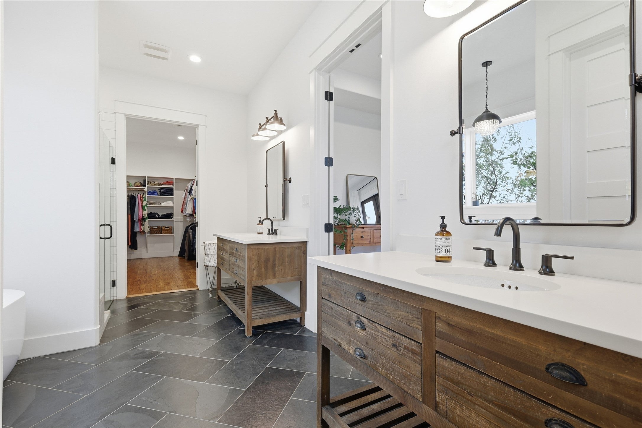 Royse City, Texas, 75189, United States, 4 Bedrooms Bedrooms, ,4 BathroomsBathrooms,Residential,Active,2007627