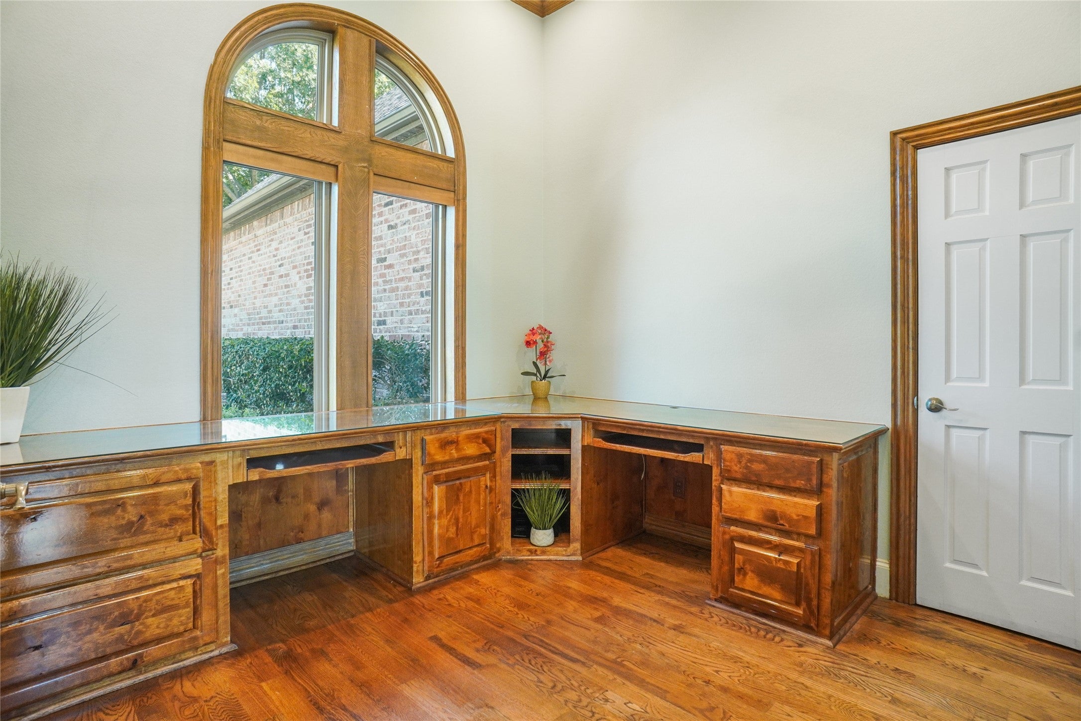 Southlake, Texas, 76092, United States, 4 Bedrooms Bedrooms, ,4 BathroomsBathrooms,Residential,Active,1962191