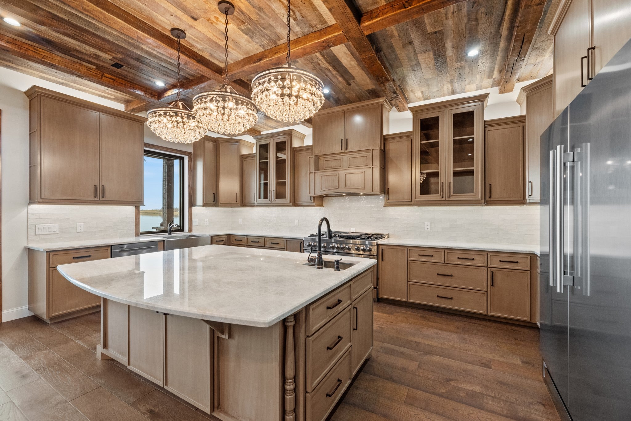 Corsicana, Texas, 75109, United States, 6 Bedrooms Bedrooms, ,7 BathroomsBathrooms,Residential,Active,1798111
