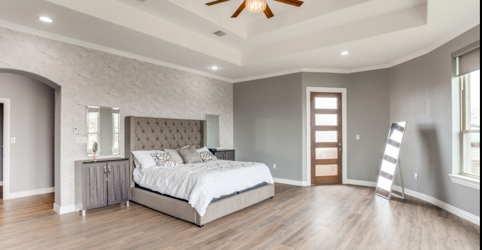 Cleburne, Texas, 76031, United States, ,5 BathroomsBathrooms,Residential,Active,1820498