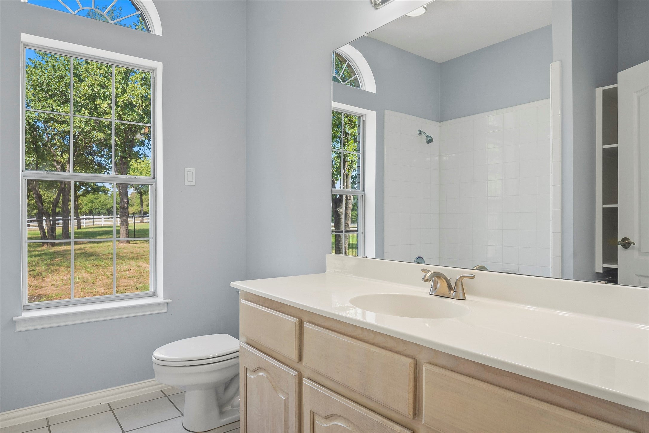 Argyle, Texas, 76226, United States, 3 Bedrooms Bedrooms, ,2 BathroomsBathrooms,Residential,Active,1960132