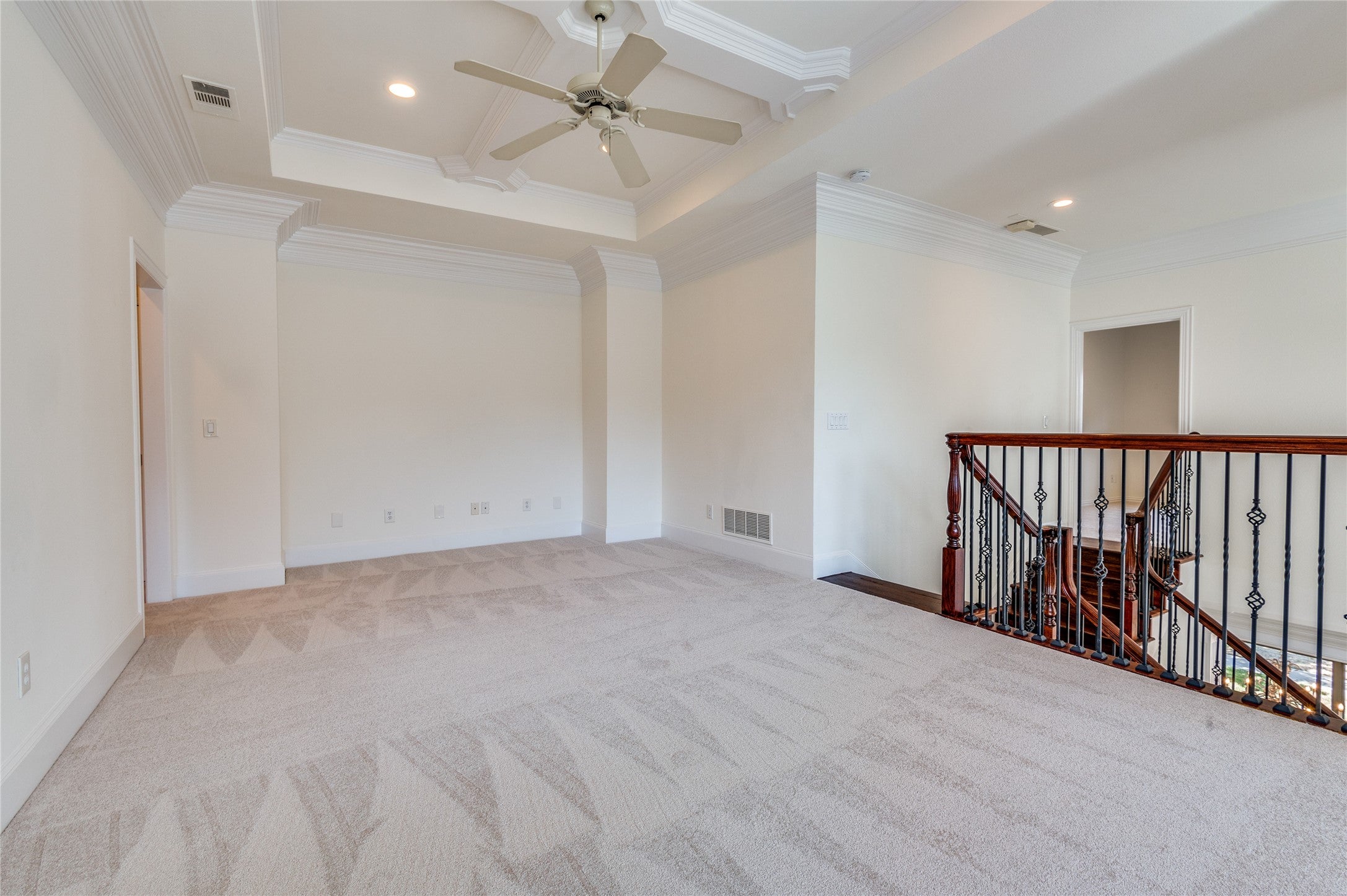 Frisco, Texas, 75034, United States, 4 Bedrooms Bedrooms, ,5 BathroomsBathrooms,Residential,Active,1900185