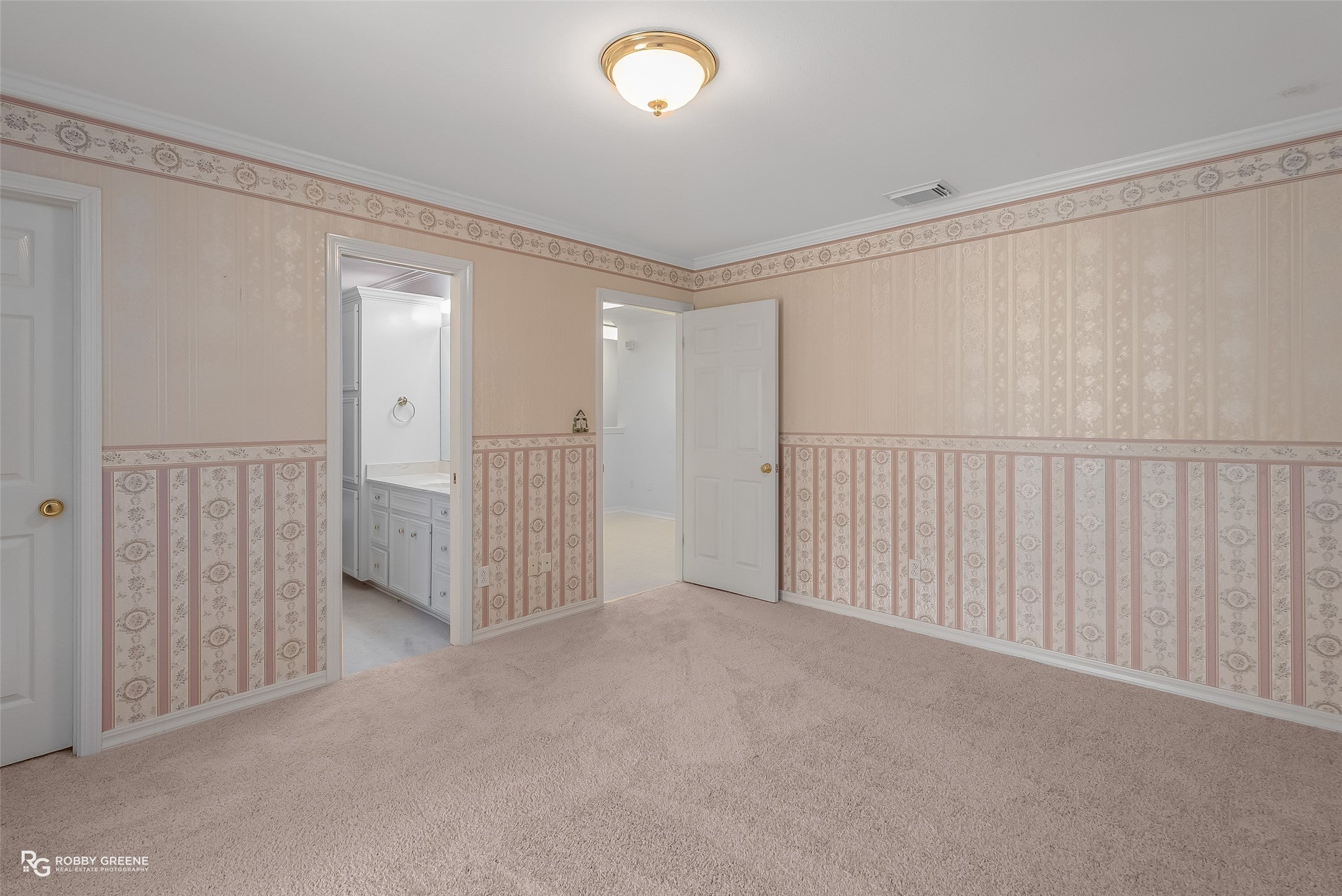 Shreveport, Louisiana, 71119, United States, 4 Bedrooms Bedrooms, ,4 BathroomsBathrooms,Residential,Active,1990608