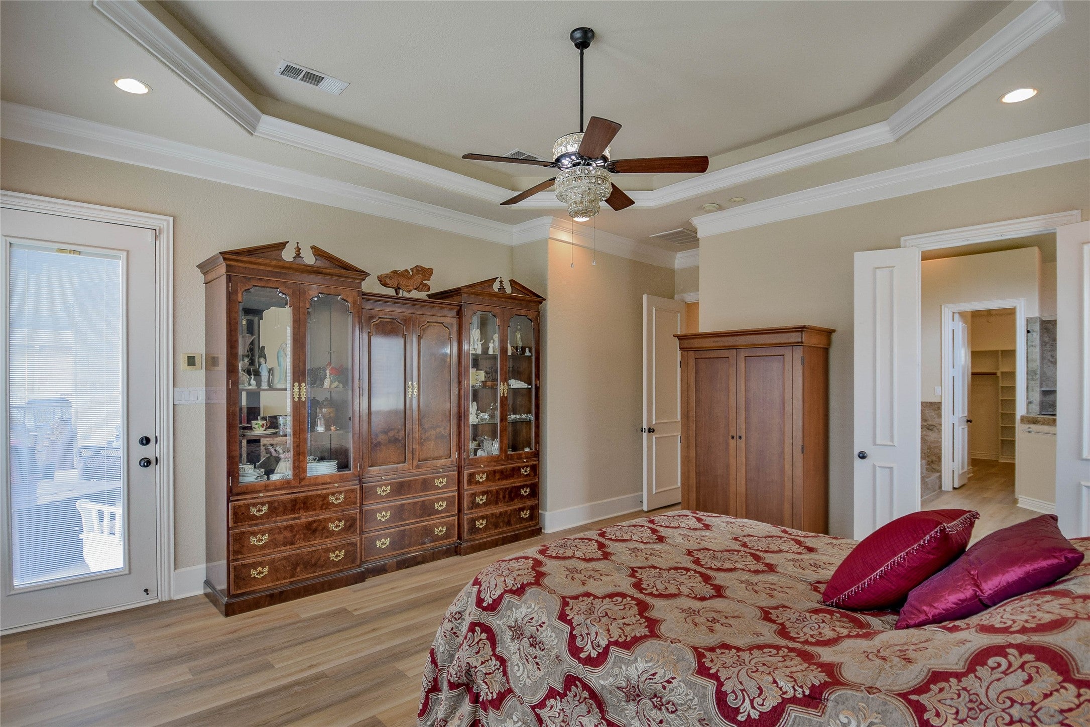 Granbury, Texas, 76048, United States, 4 Bedrooms Bedrooms, ,4 BathroomsBathrooms,Residential,Active,1967289