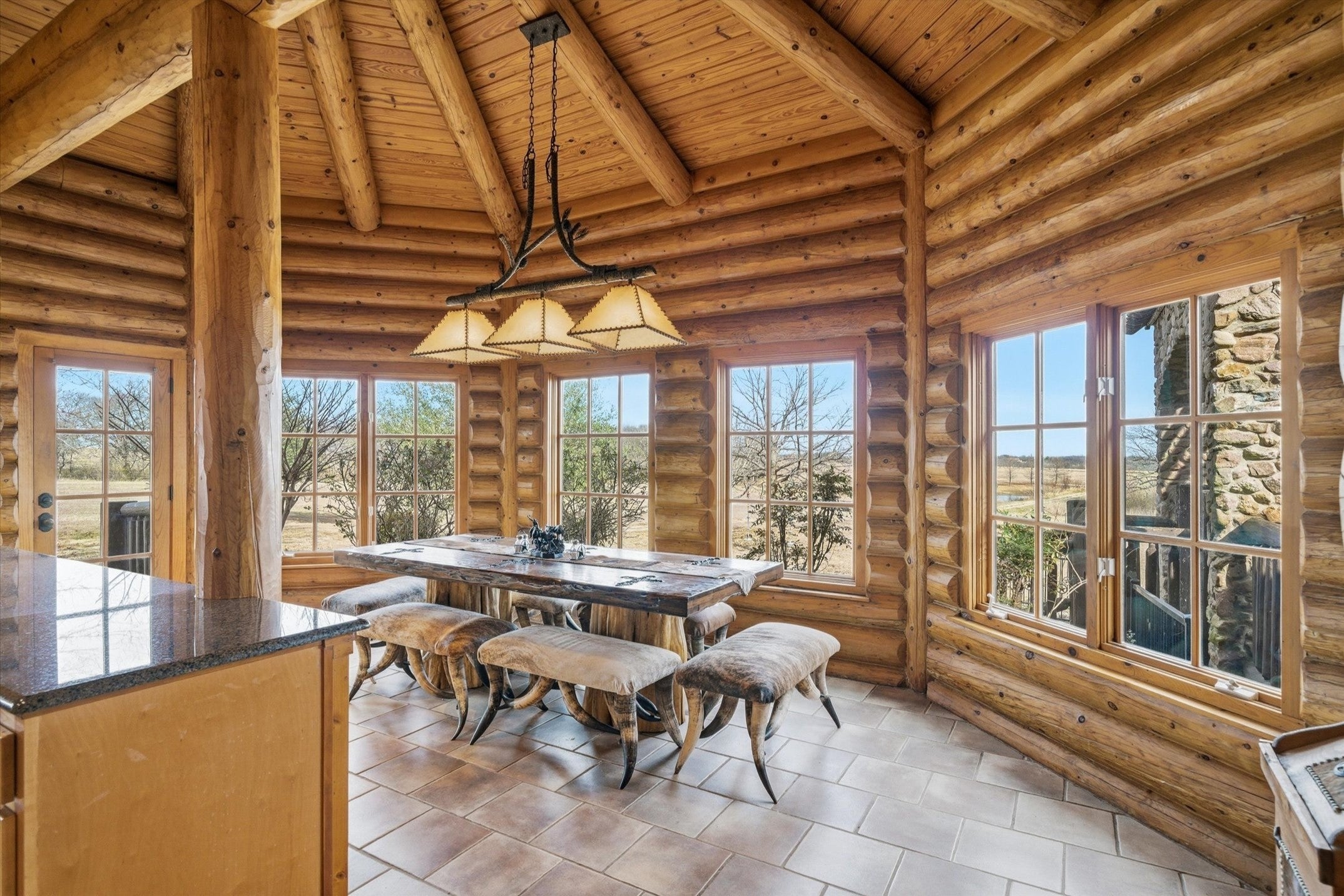 Palmer, Texas, 75152, United States, 6 Bedrooms Bedrooms, ,5 BathroomsBathrooms,Residential,Active,2010532