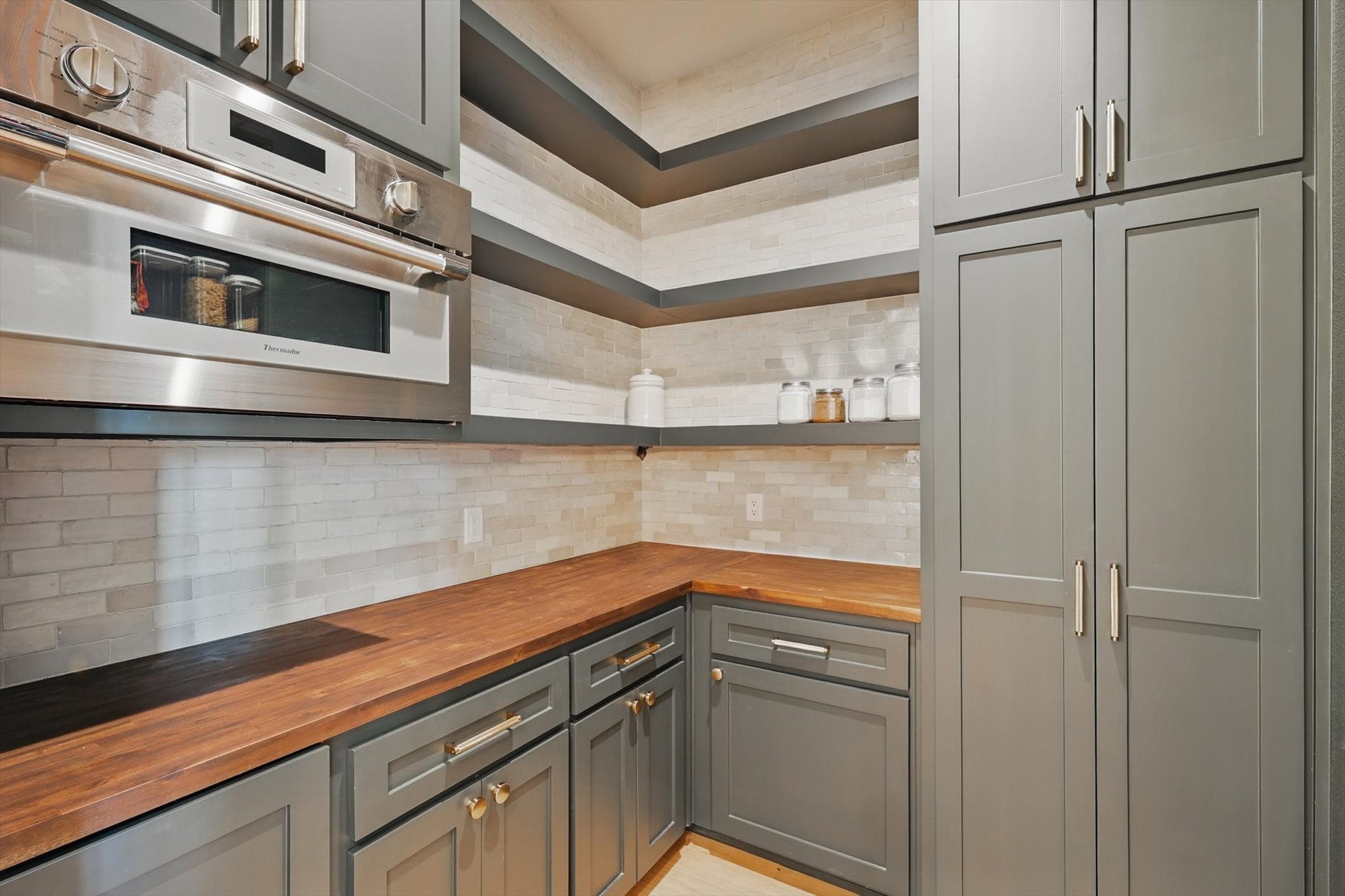 Lantana, Texas, 76226, United States, 4 Bedrooms Bedrooms, ,5 BathroomsBathrooms,Residential,Active,2001362