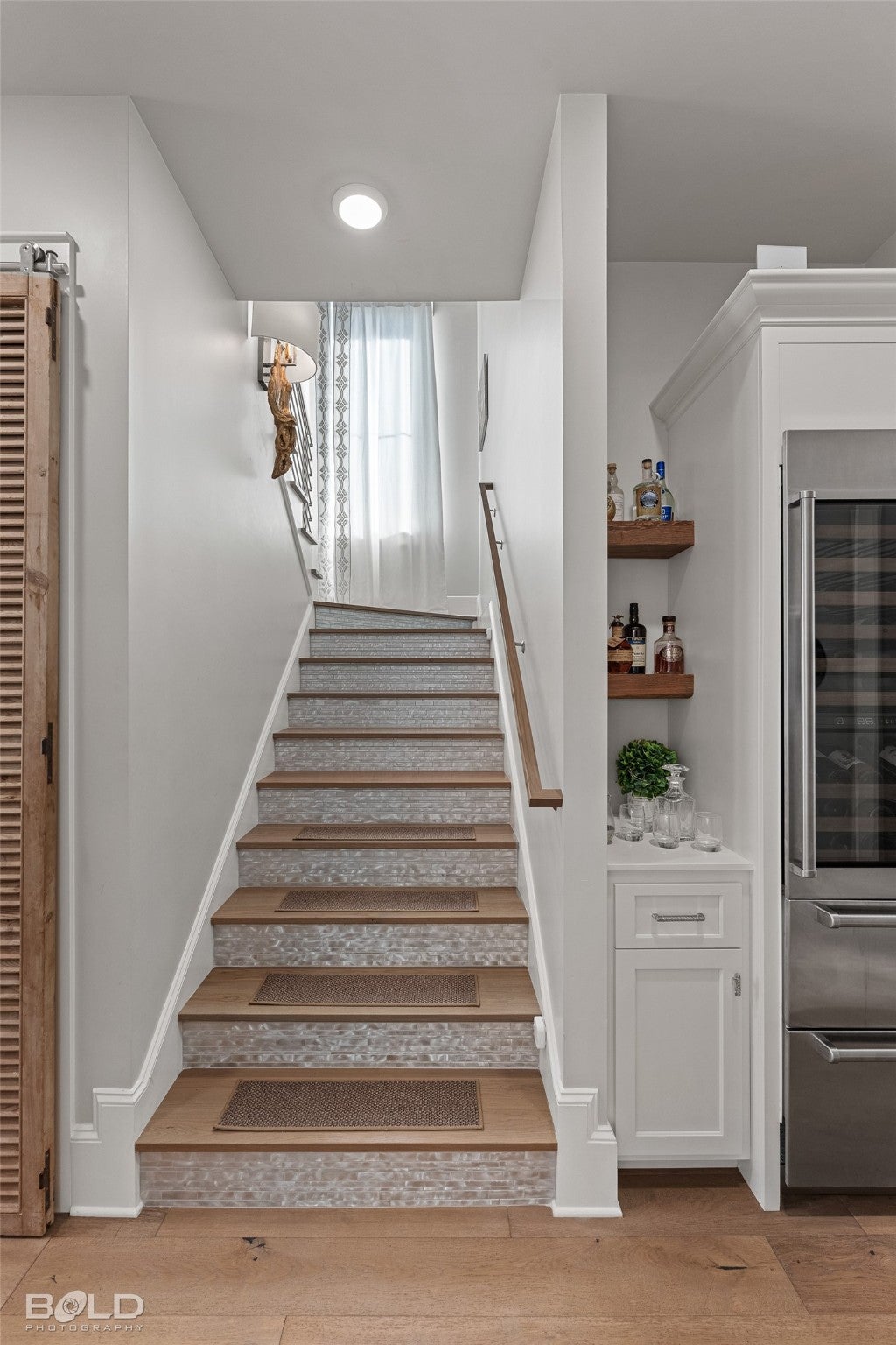 Many, Louisiana, 71449, United States, 3 Bedrooms Bedrooms, ,4 BathroomsBathrooms,Residential,Active,1993970