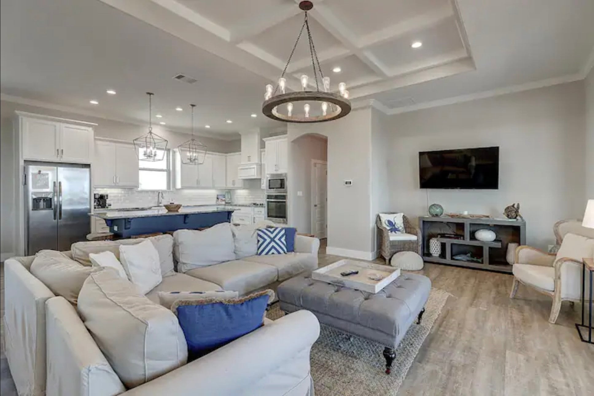 Port Aransas, Texas, 78373, United States, 4 Bedrooms Bedrooms, ,4 BathroomsBathrooms,Residential,Active,1910137