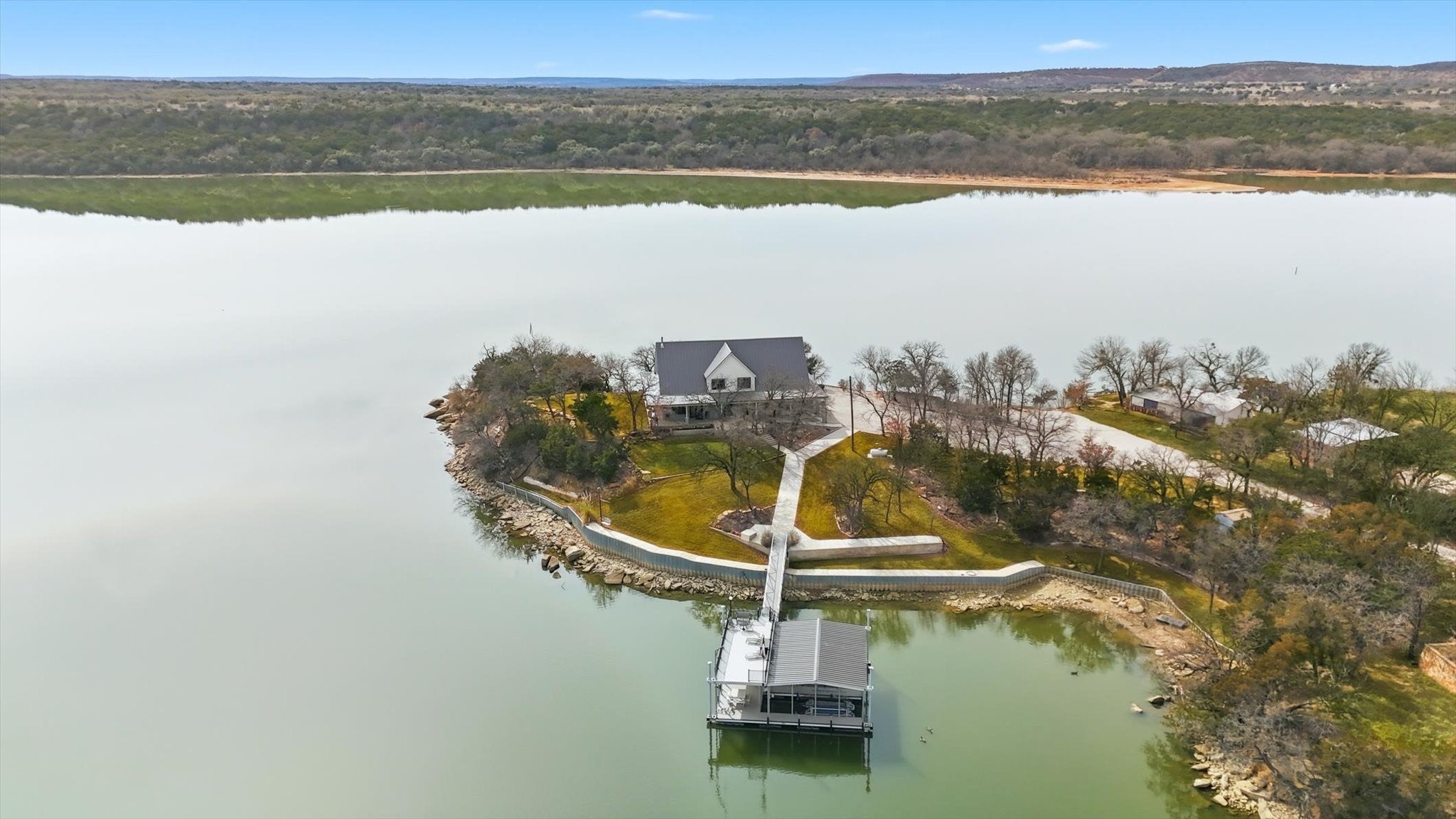 Graham, Texas, 76450, United States, 4 Bedrooms Bedrooms, ,4 BathroomsBathrooms,Residential,Active,2017097