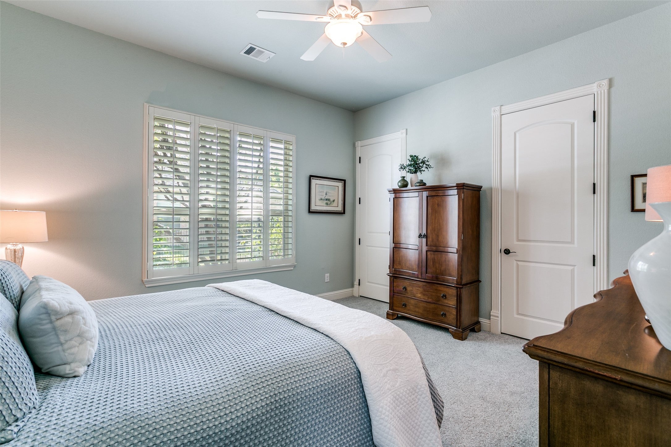 Southlake, Texas, 76092, United States, 4 Bedrooms Bedrooms, ,5 BathroomsBathrooms,Residential,Active,1963281