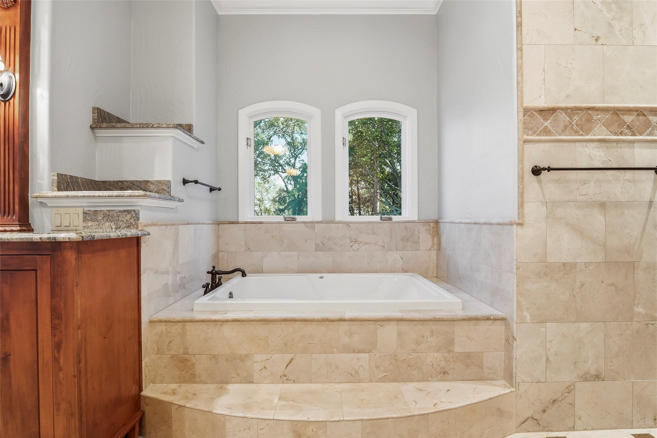 Flower Mound, Texas, 75022, United States, 4 Bedrooms Bedrooms, ,6 BathroomsBathrooms,Residential,Active,1972143