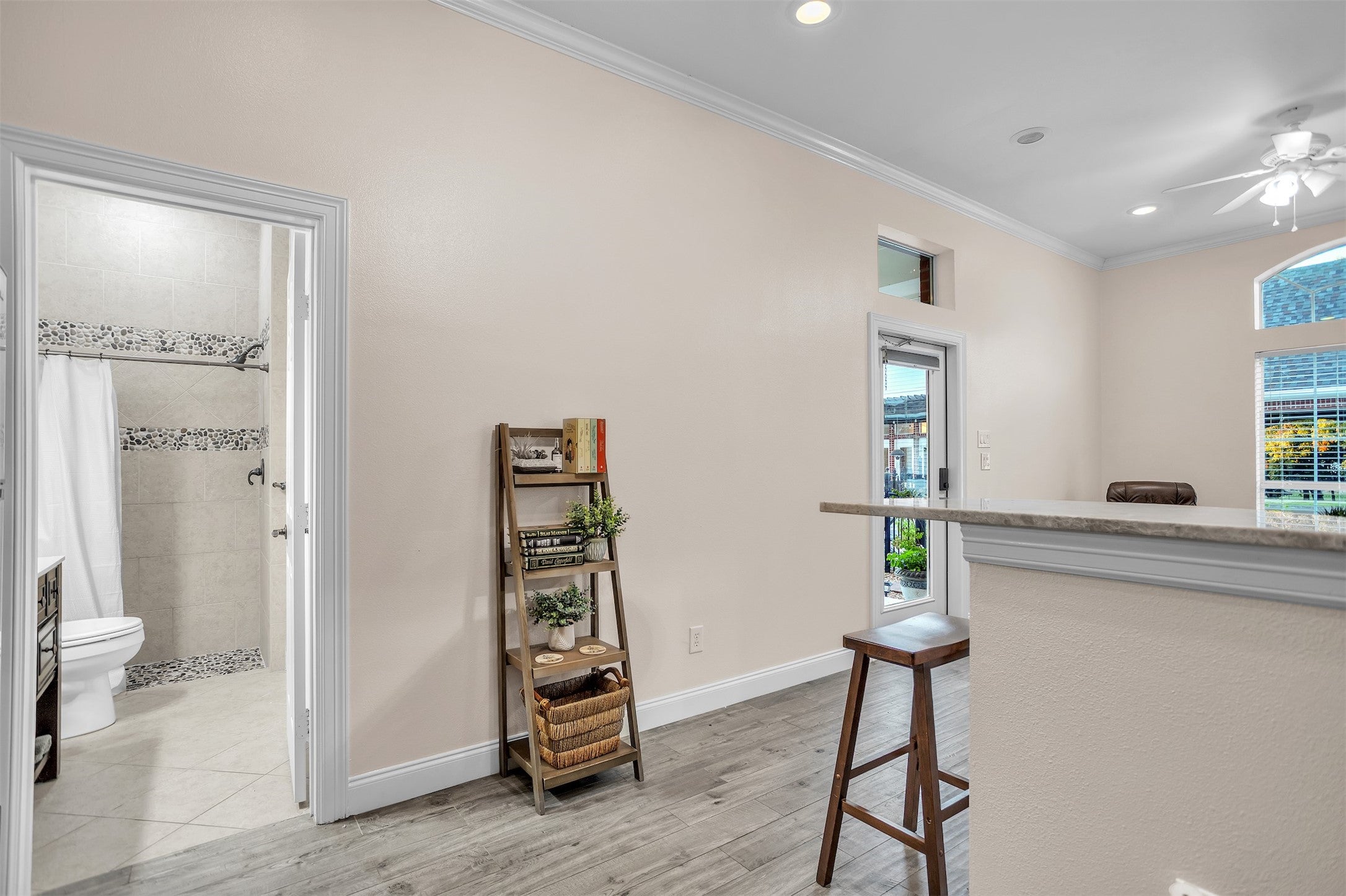 Rockwall, Texas, 75032, United States, 5 Bedrooms Bedrooms, ,4 BathroomsBathrooms,Residential,Active,1961937