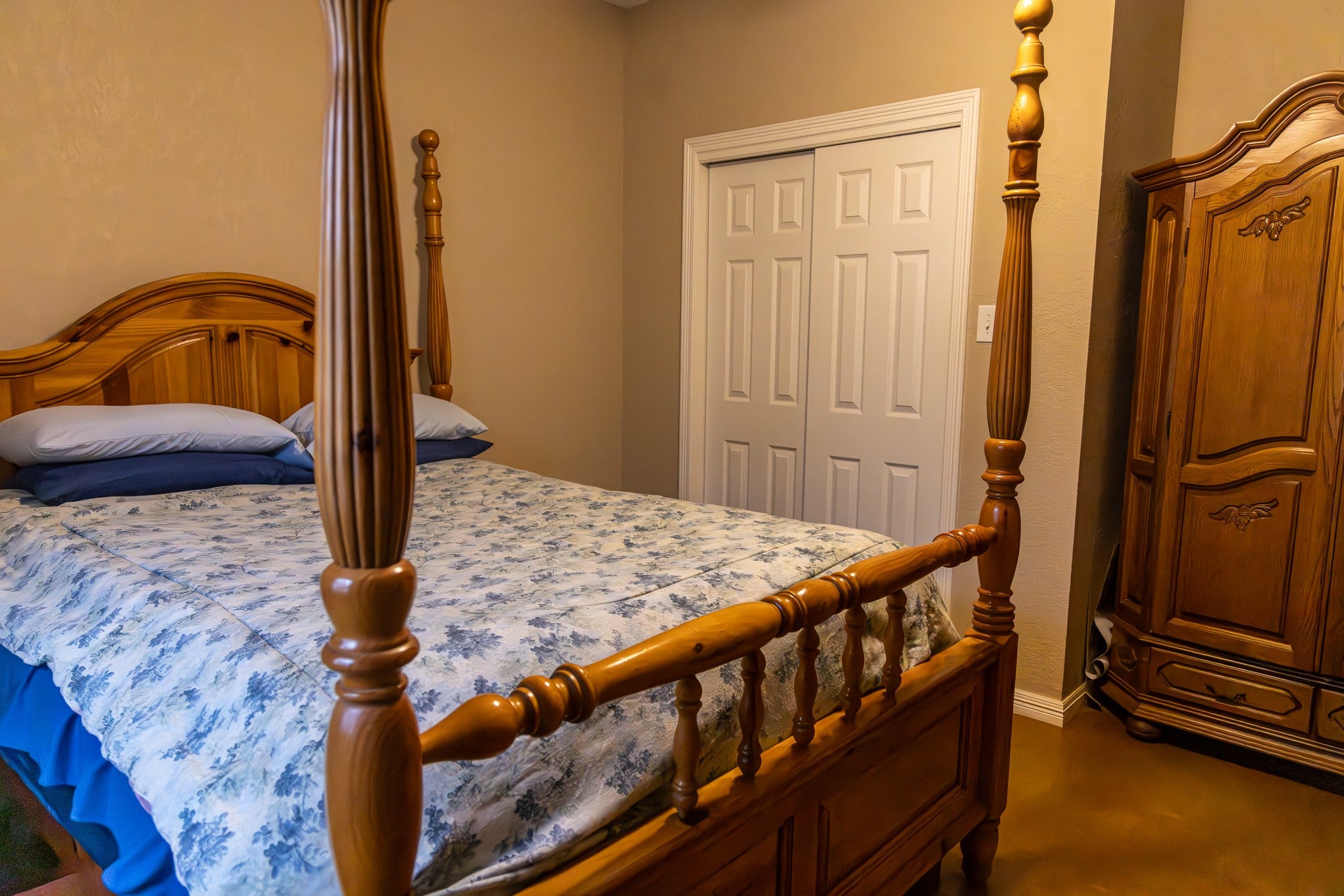 Graford, Texas, 76449, United States, 2 Bedrooms Bedrooms, ,1 BathroomBathrooms,Residential,Active,2006785