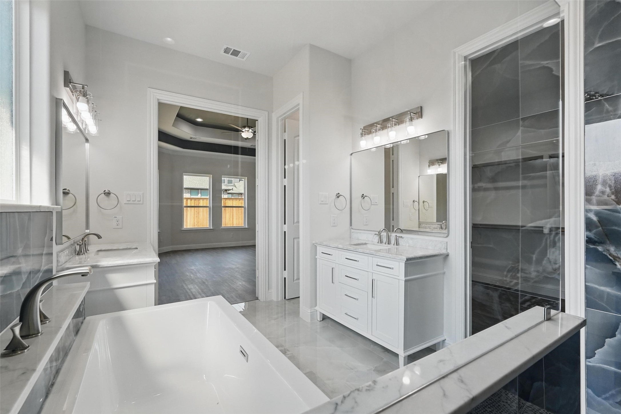 Wylie, Texas, 75098, United States, 5 Bedrooms Bedrooms, ,6 BathroomsBathrooms,Residential,Active,1894588