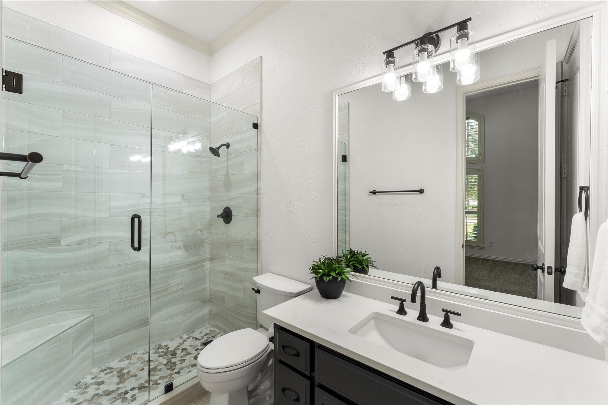 Prosper, Texas, 75078, United States, 4 Bedrooms Bedrooms, ,5 BathroomsBathrooms,Residential,Active,1936432