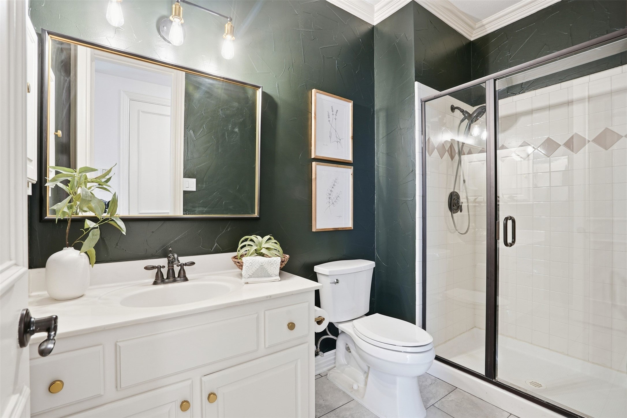 Southlake, Texas, 76092, United States, 5 Bedrooms Bedrooms, ,4 BathroomsBathrooms,Residential,Active,2008272