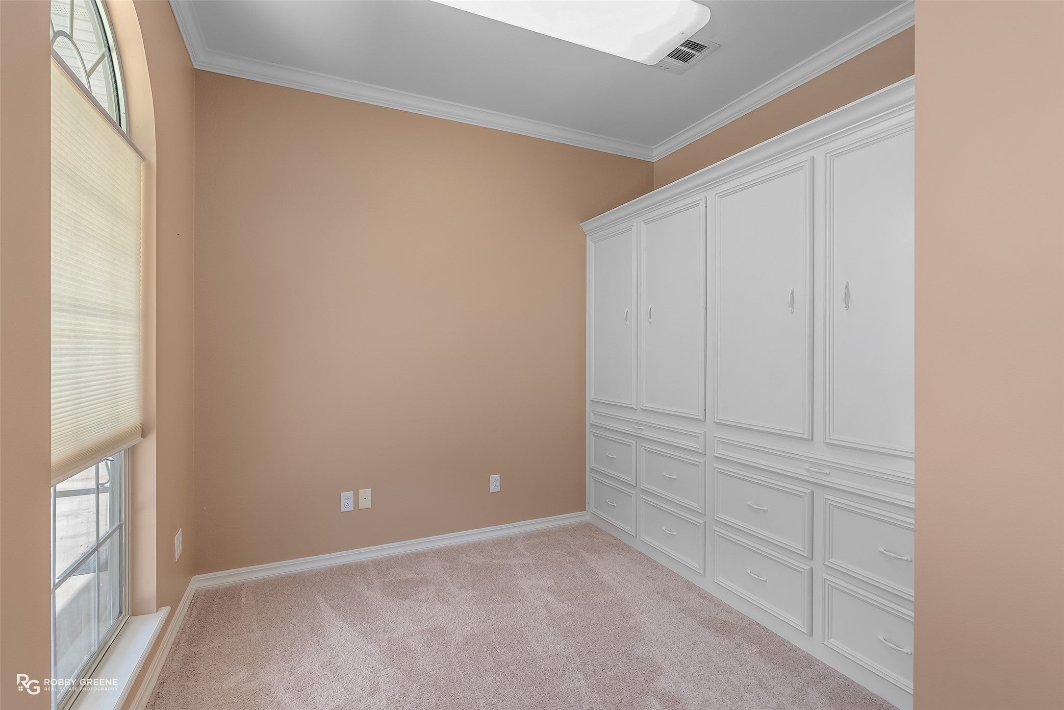 Shreveport, Louisiana, 71119, United States, 4 Bedrooms Bedrooms, ,4 BathroomsBathrooms,Residential,Active,1990608