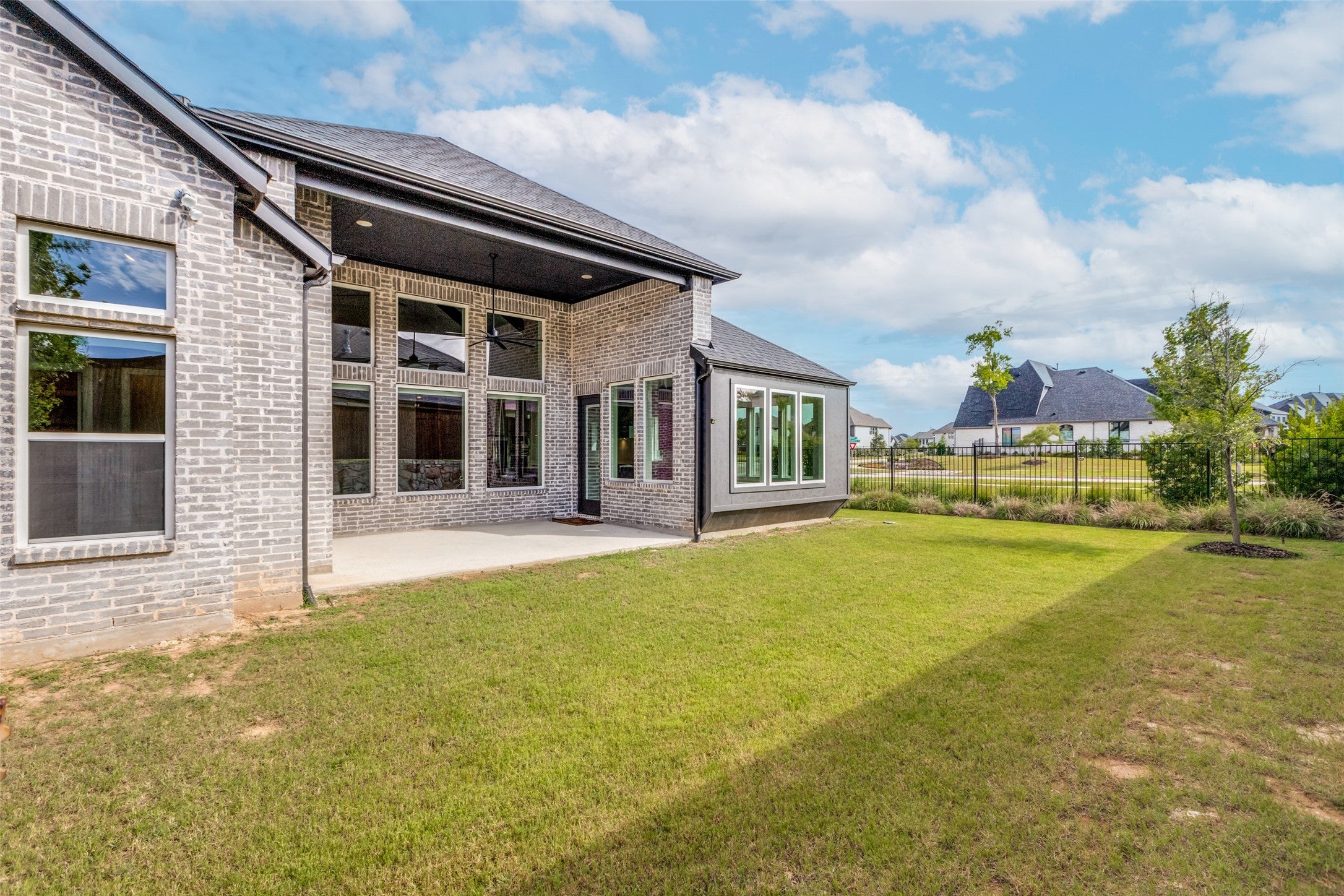 Frisco, Texas, 75035, United States, 5 Bedrooms Bedrooms, ,6 BathroomsBathrooms,Residential,Active,1990641