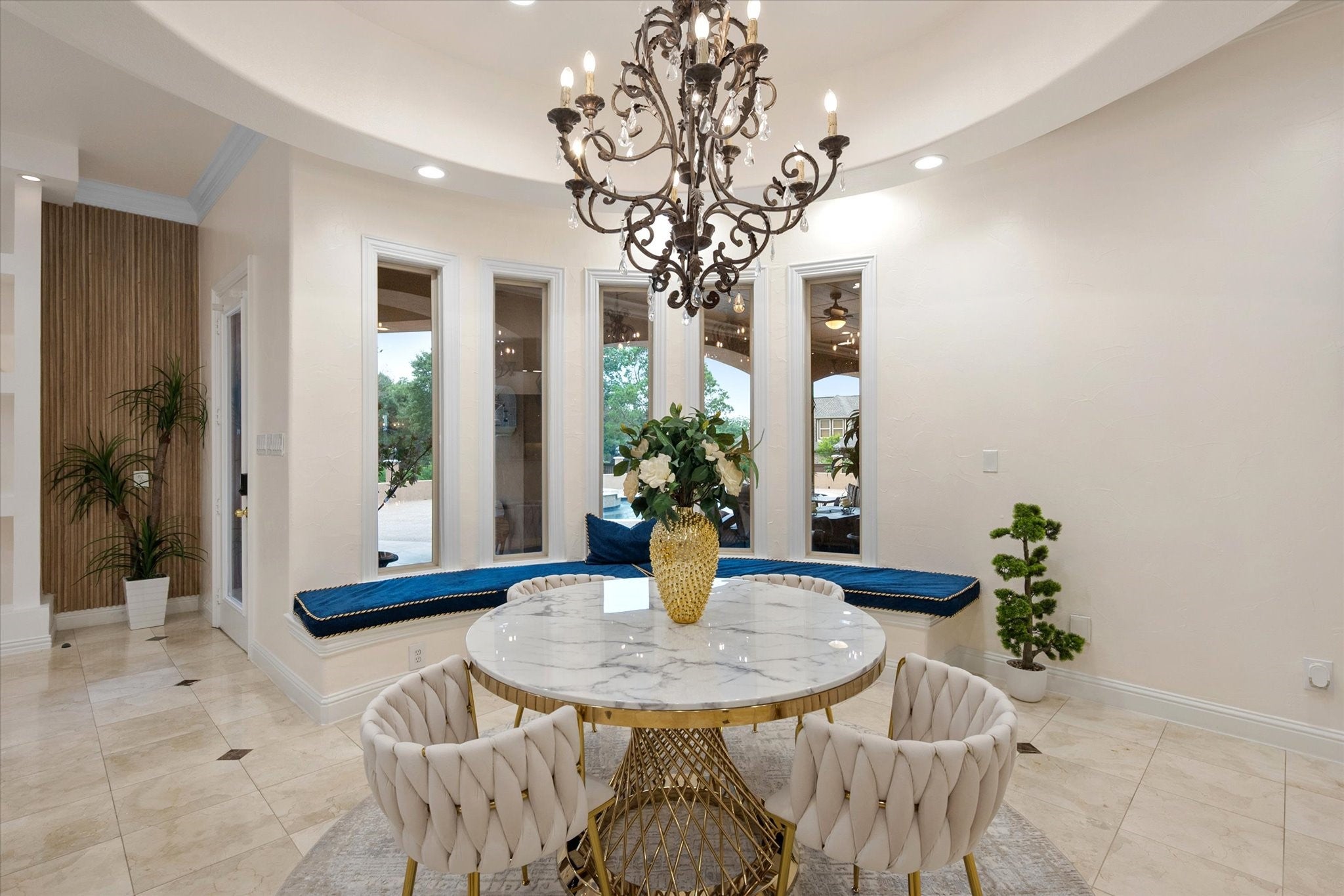 Cedar Hill, Texas, 75104, United States, 6 Bedrooms Bedrooms, ,8 BathroomsBathrooms,Residential,Active,1964299