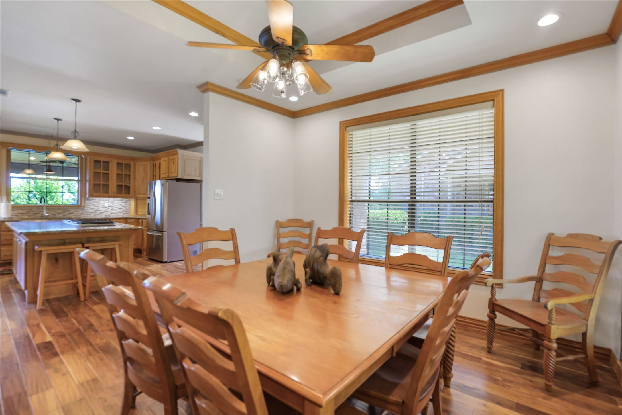 Scroggins, Texas, 75480, United States, 5 Bedrooms Bedrooms, ,5 BathroomsBathrooms,Residential,Active,1781819