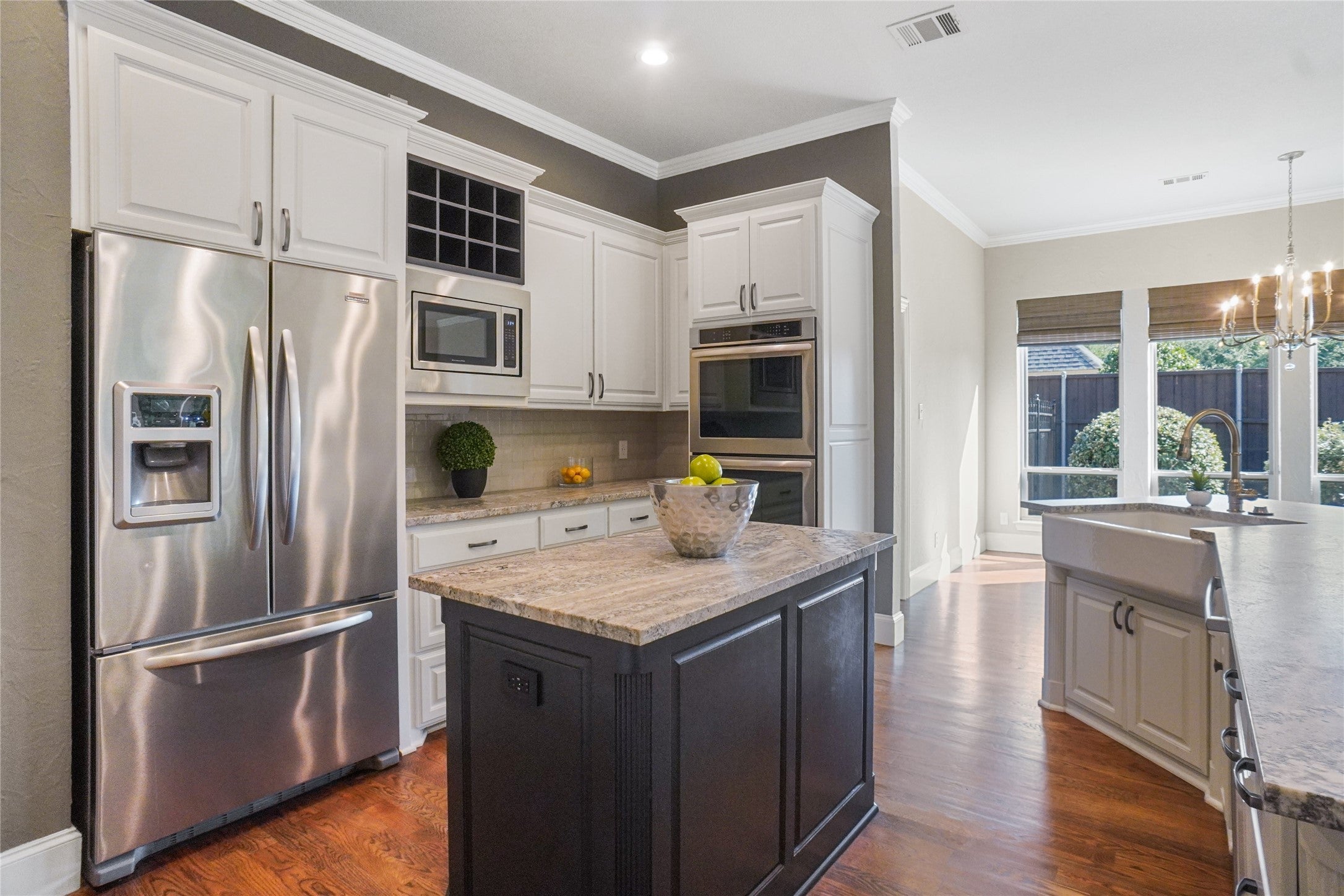 Southlake, Texas, 76092, United States, 4 Bedrooms Bedrooms, ,4 BathroomsBathrooms,Residential,Active,1962191