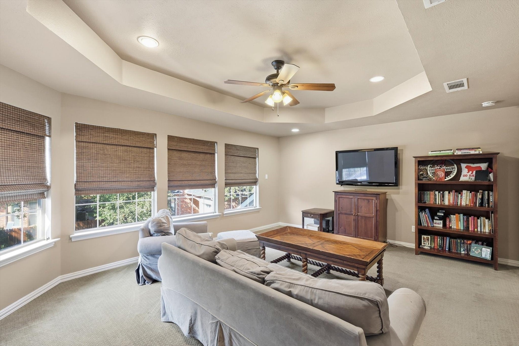 Southlake, Texas, 76092, United States, 5 Bedrooms Bedrooms, ,5 BathroomsBathrooms,Residential,Active,1966028