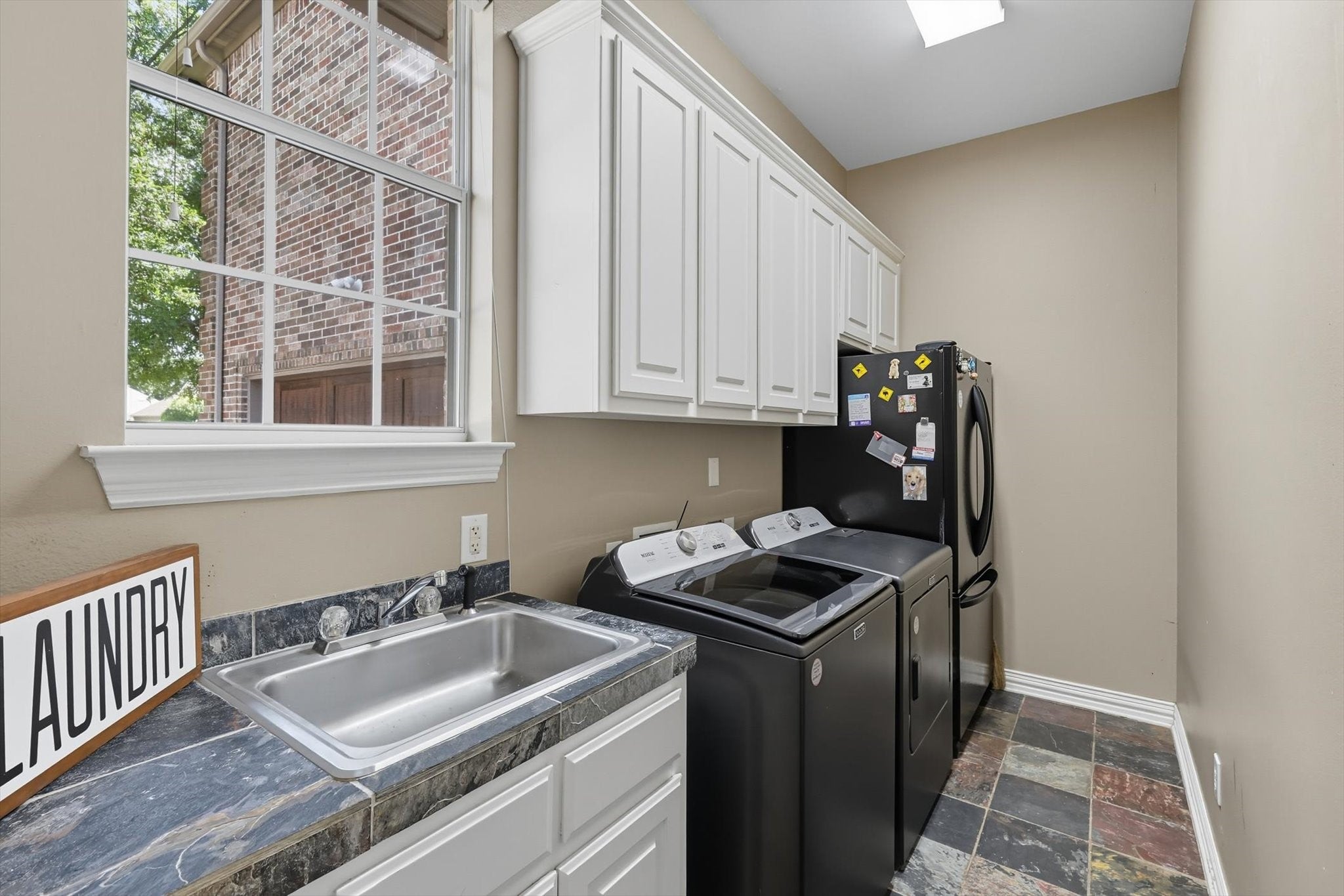 Flower Mound, Texas, 75028, United States, 4 Bedrooms Bedrooms, ,4 BathroomsBathrooms,Residential,Active,1951804