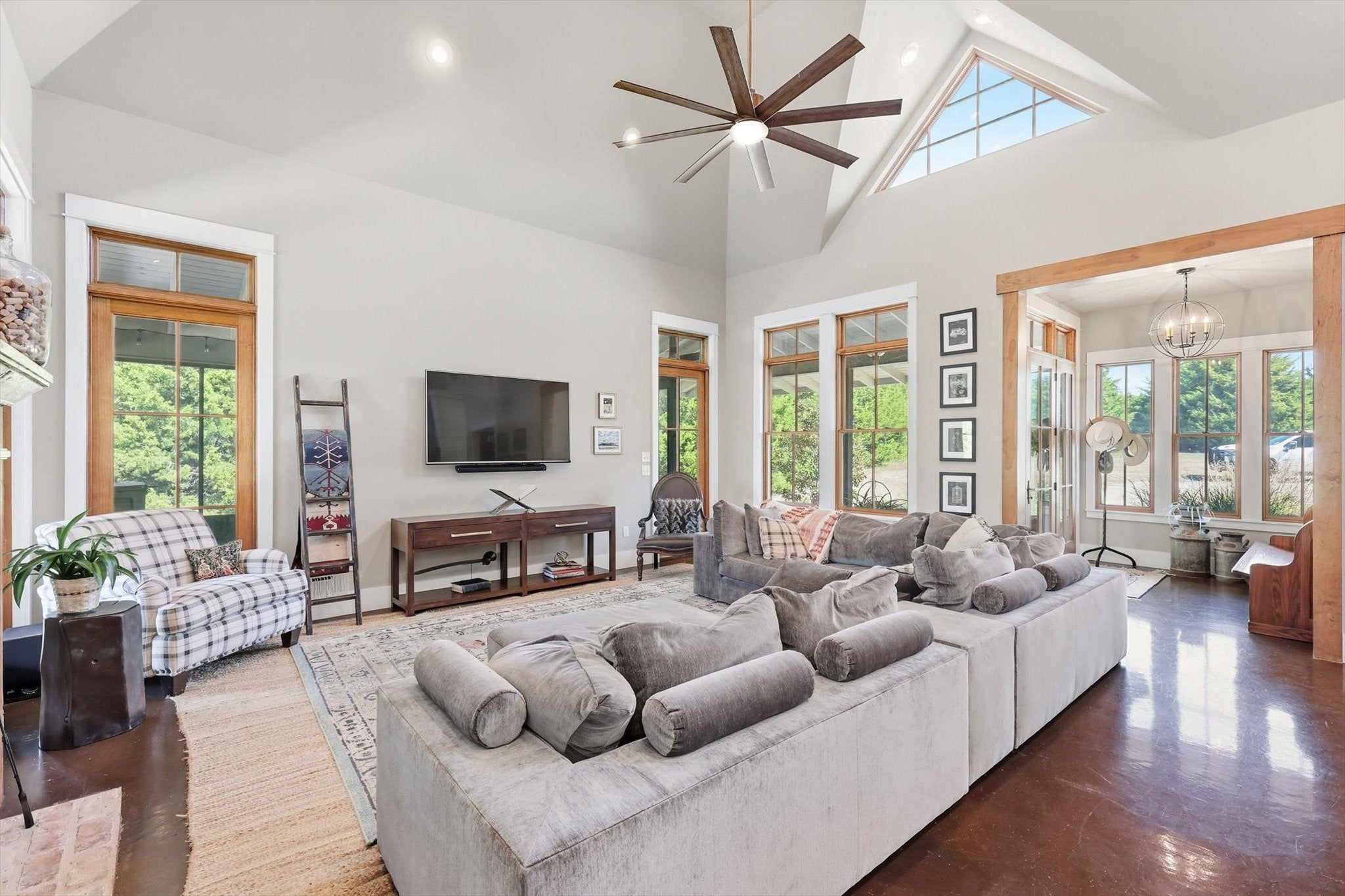 Melissa, Texas, 75454, United States, 3 Bedrooms Bedrooms, ,3 BathroomsBathrooms,Residential,Active,1961952