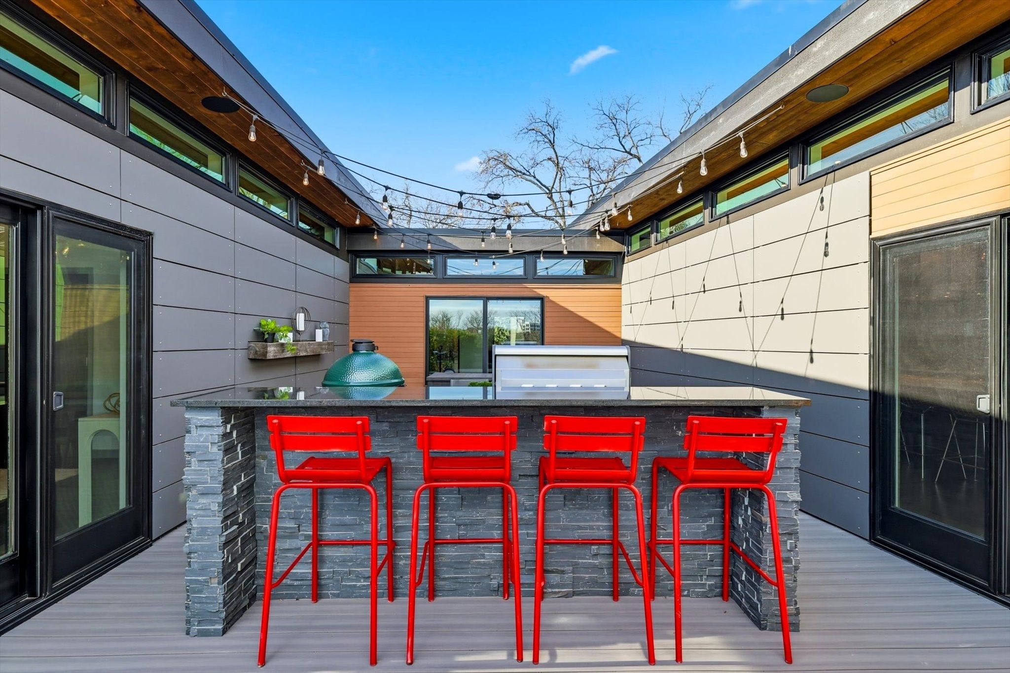 Dallas, Texas, 75218, United States, 3 Bedrooms Bedrooms, ,2 BathroomsBathrooms,Residential,Active,2010190