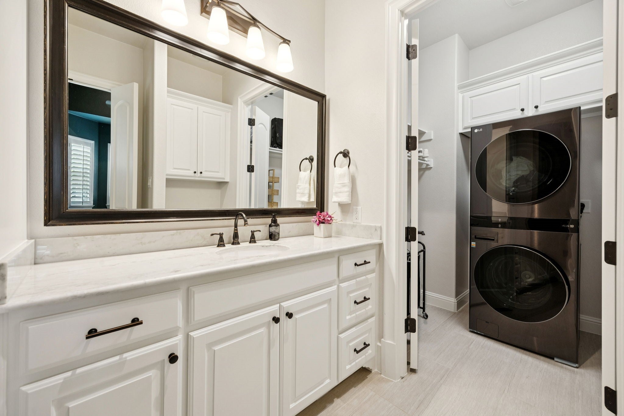 Prosper, Texas, 75078, United States, 5 Bedrooms Bedrooms, ,5 BathroomsBathrooms,Residential,Active,1929709