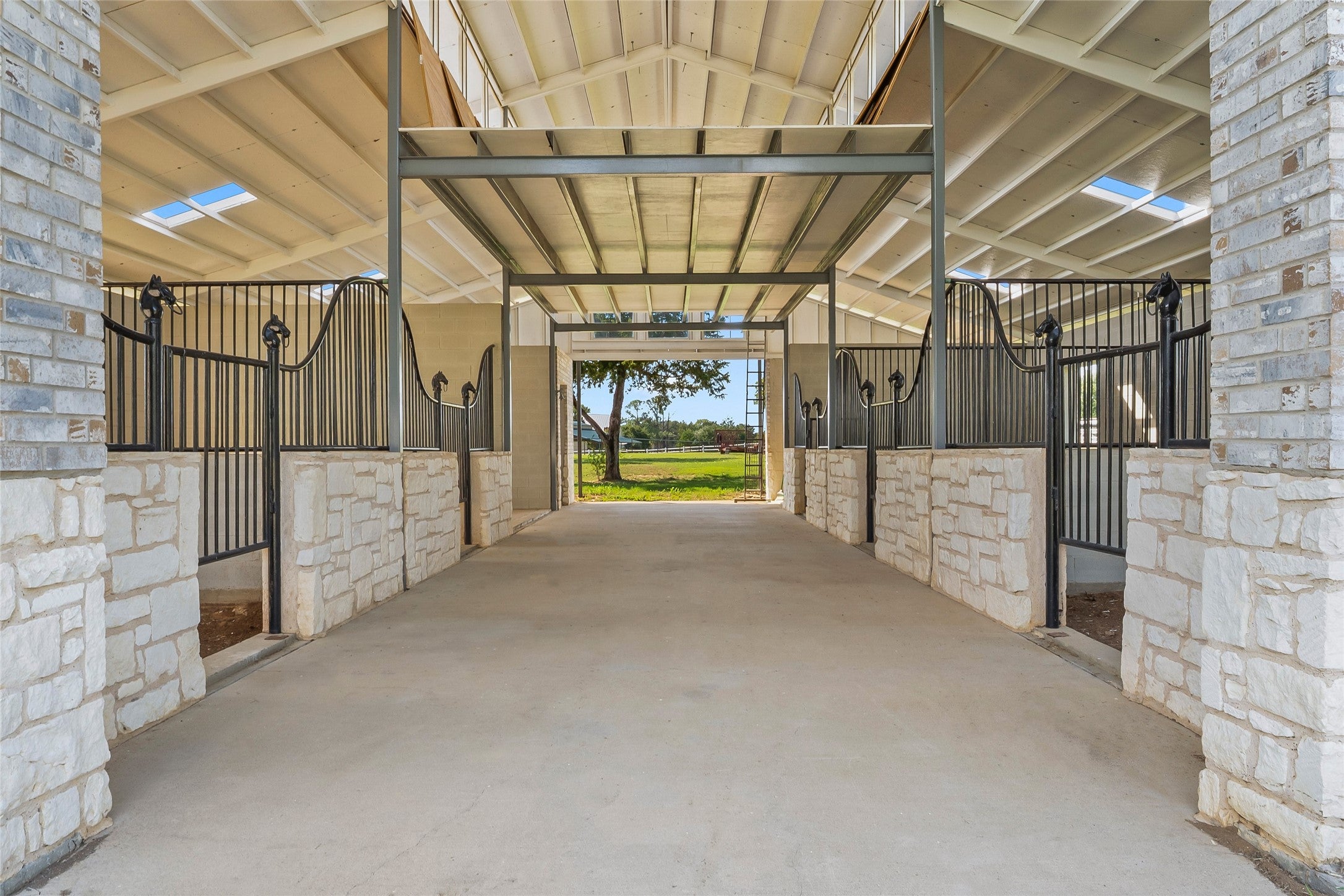 Argyle, Texas, 76226, United States, 3 Bedrooms Bedrooms, ,2 BathroomsBathrooms,Residential,Active,1960132