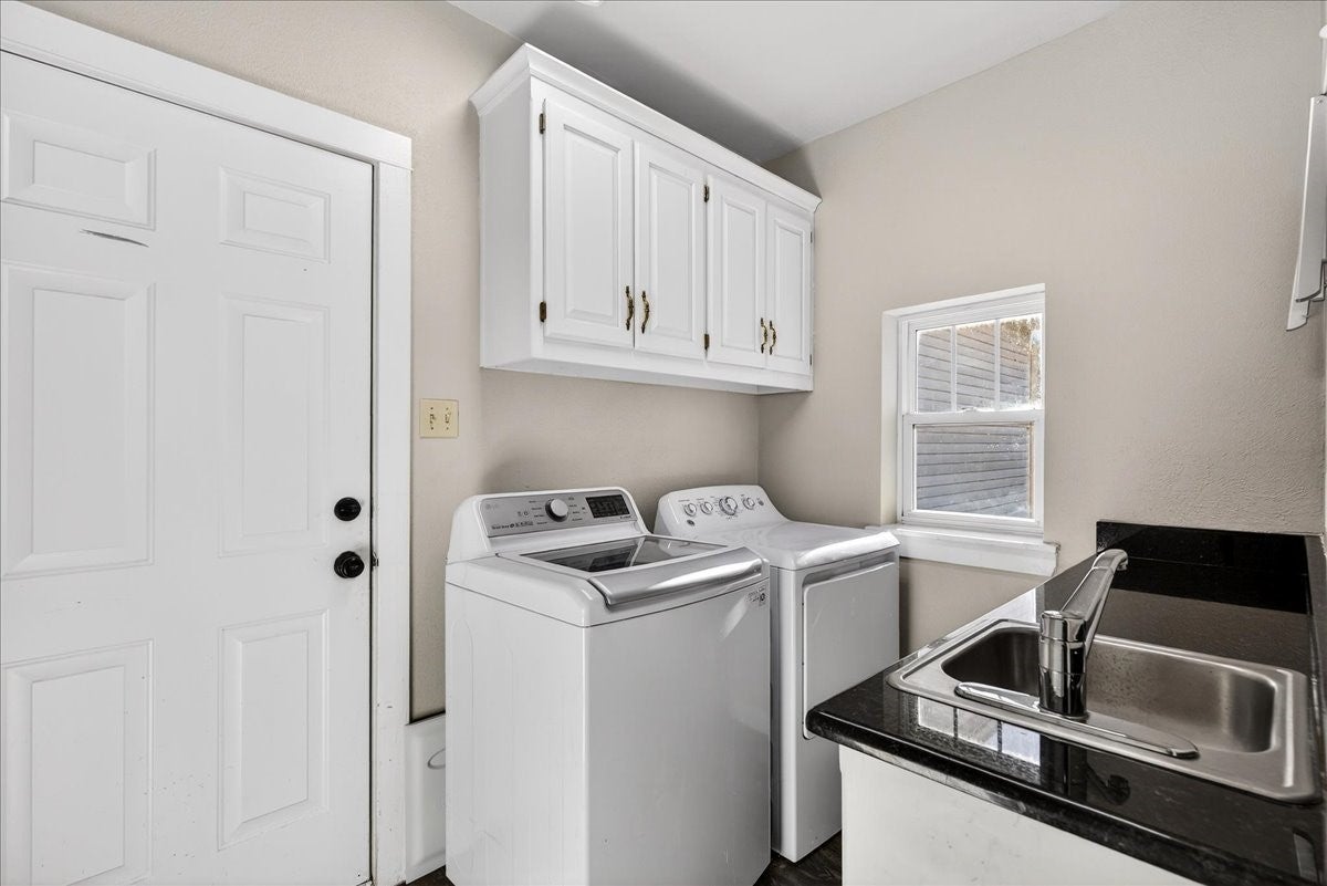 Scurry, Texas, 75158, United States, 4 Bedrooms Bedrooms, ,3 BathroomsBathrooms,Residential,Active,2007195