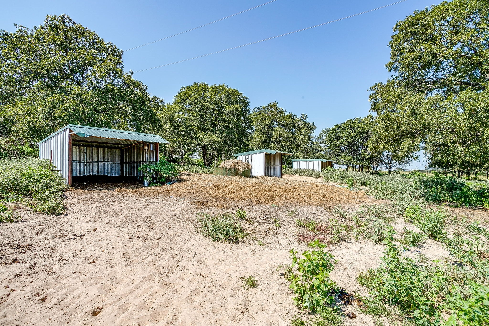 Springtown, Texas, 76082, United States, 4 Bedrooms Bedrooms, ,4 BathroomsBathrooms,Residential,Active,1944276