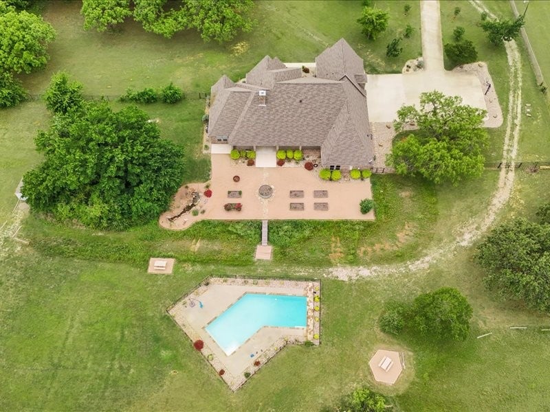 Mansfield, Texas, 76063, United States, 5 Bedrooms Bedrooms, ,6 BathroomsBathrooms,Residential,Contingent,1799362