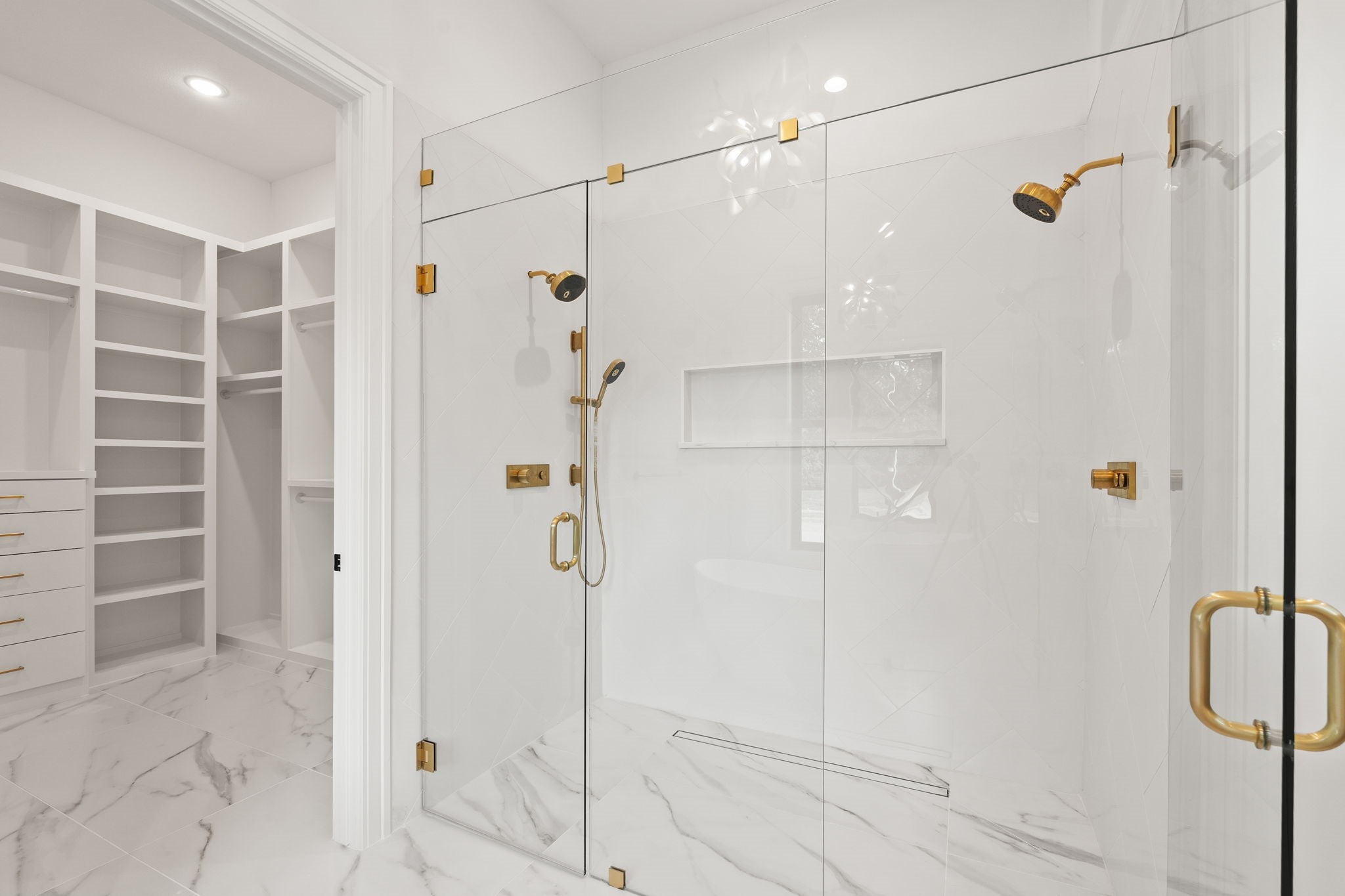 Richardson, Texas, 75080, United States, 5 Bedrooms Bedrooms, ,6 BathroomsBathrooms,Residential,Active,1929792