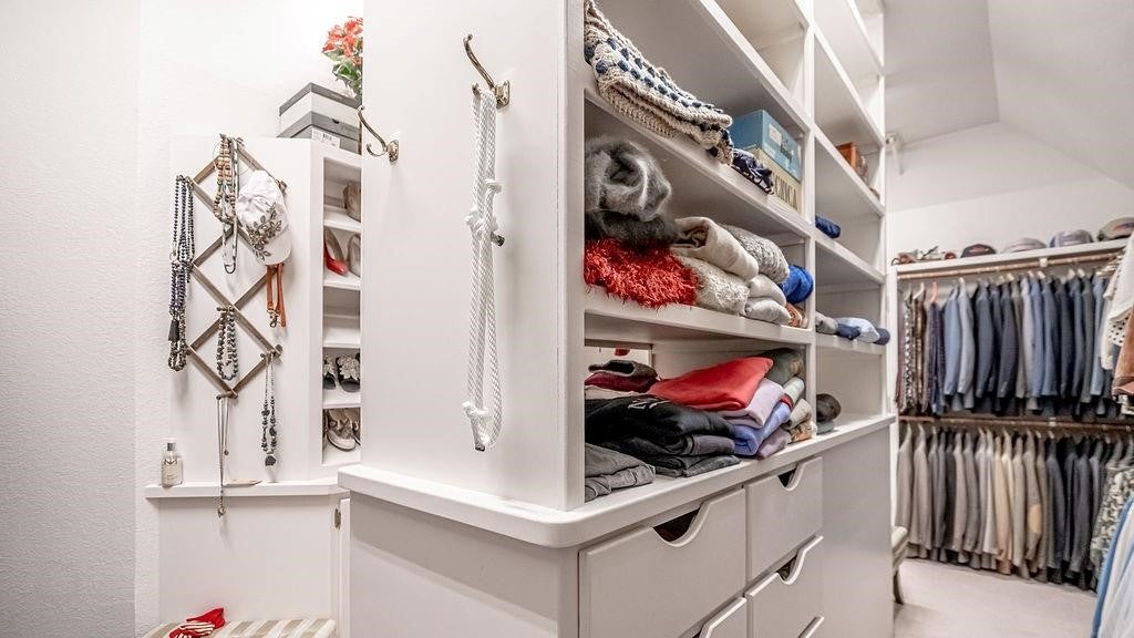 Granbury, Texas, 76049, United States, 3 Bedrooms Bedrooms, ,3 BathroomsBathrooms,Residential,Active,1806940