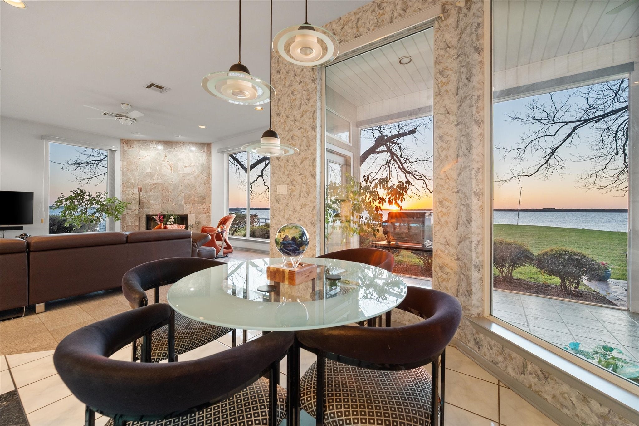 Kerens, Texas, 75144, United States, 5 Bedrooms Bedrooms, ,4 BathroomsBathrooms,Residential,Active,2020765