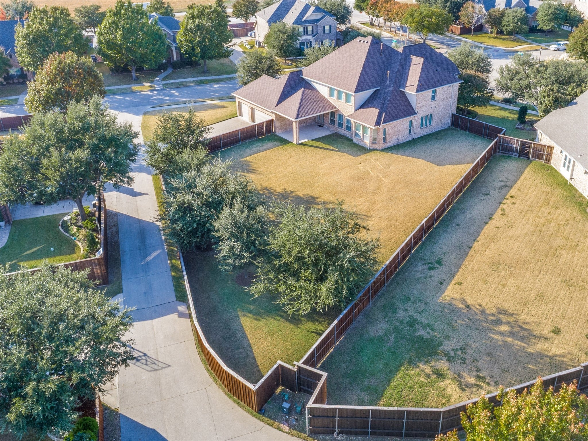 Frisco, Texas, 75033, United States, 5 Bedrooms Bedrooms, ,5 BathroomsBathrooms,Residential,Active,1994954