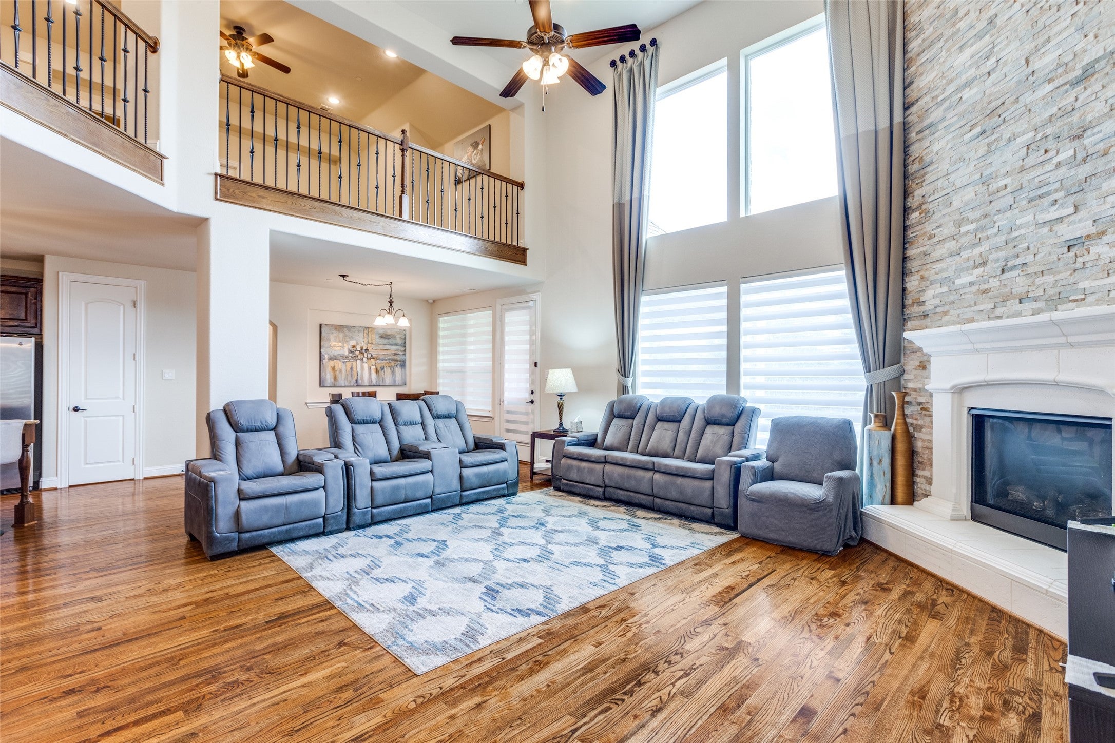 Prosper, Texas, 75078, United States, 5 Bedrooms Bedrooms, ,4 BathroomsBathrooms,Residential,Active,1905373