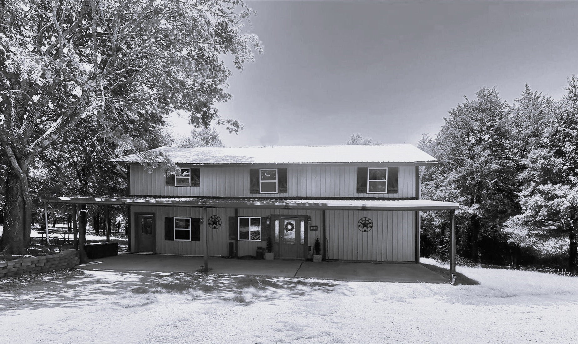 Bonham, Texas, 75418, United States, 9 Bedrooms Bedrooms, ,6 BathroomsBathrooms,Residential,Active,1988719