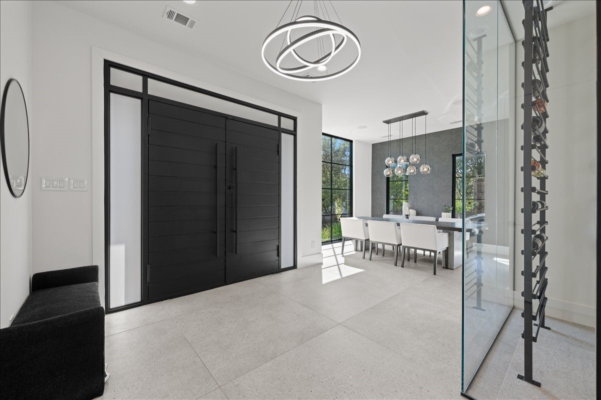 Dallas, Texas, 75206, United States, 4 Bedrooms Bedrooms, ,5 BathroomsBathrooms,Residential,Active,2013902