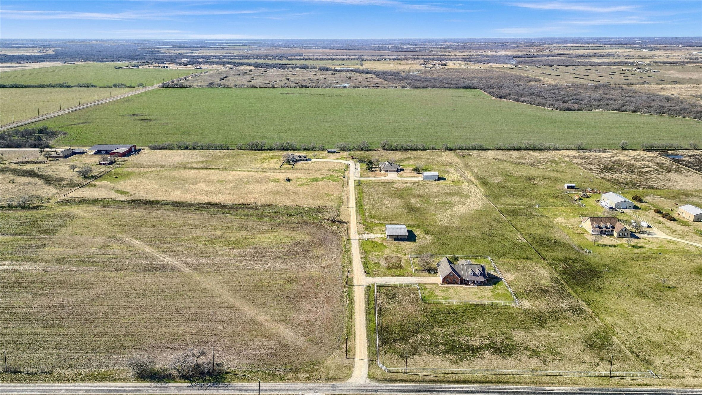 Tioga, Texas, 76271, United States, ,7 BathroomsBathrooms,Residential,Active,1841304