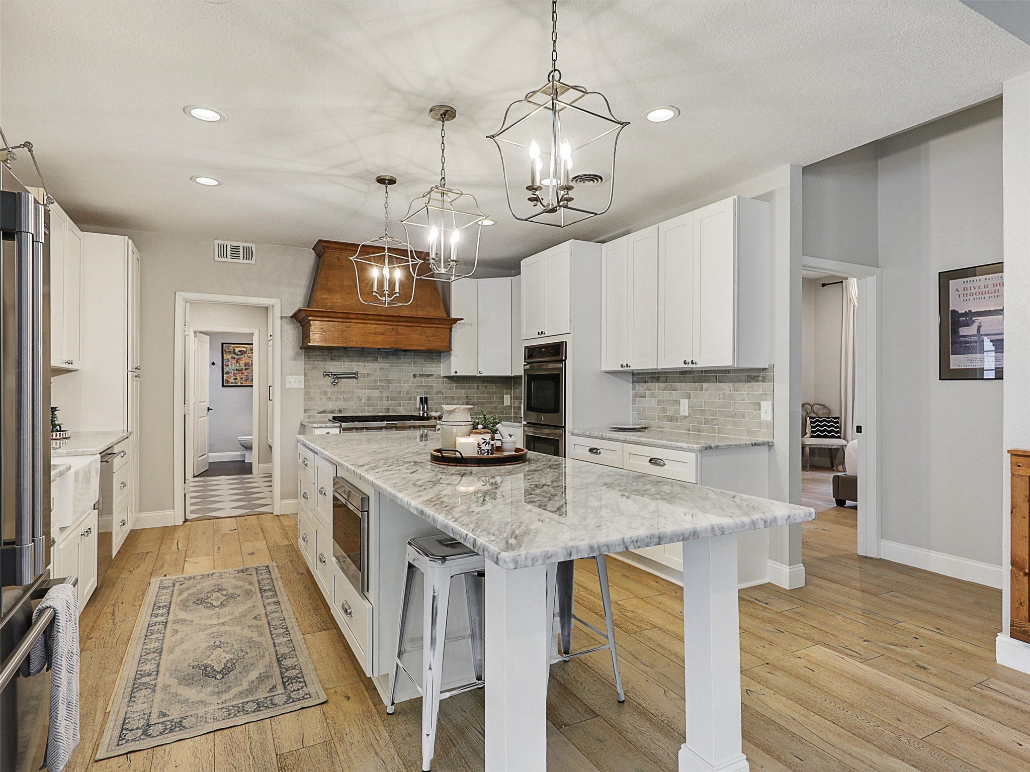 Southlake, Texas, 76092, United States, 5 Bedrooms Bedrooms, ,4 BathroomsBathrooms,Residential,Active,1894222