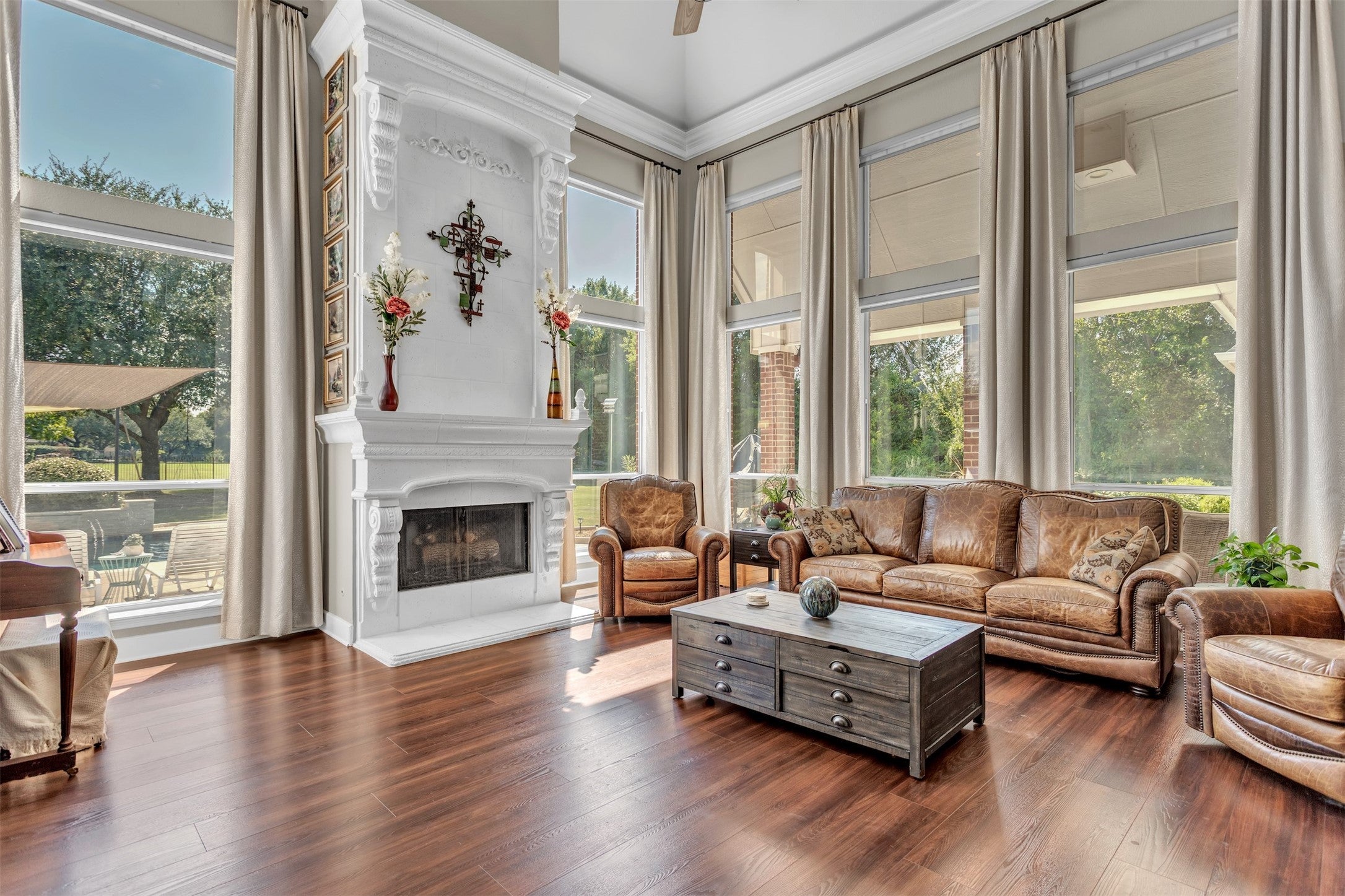 Rockwall, Texas, 75032, United States, 5 Bedrooms Bedrooms, ,4 BathroomsBathrooms,Residential,Active,1961937